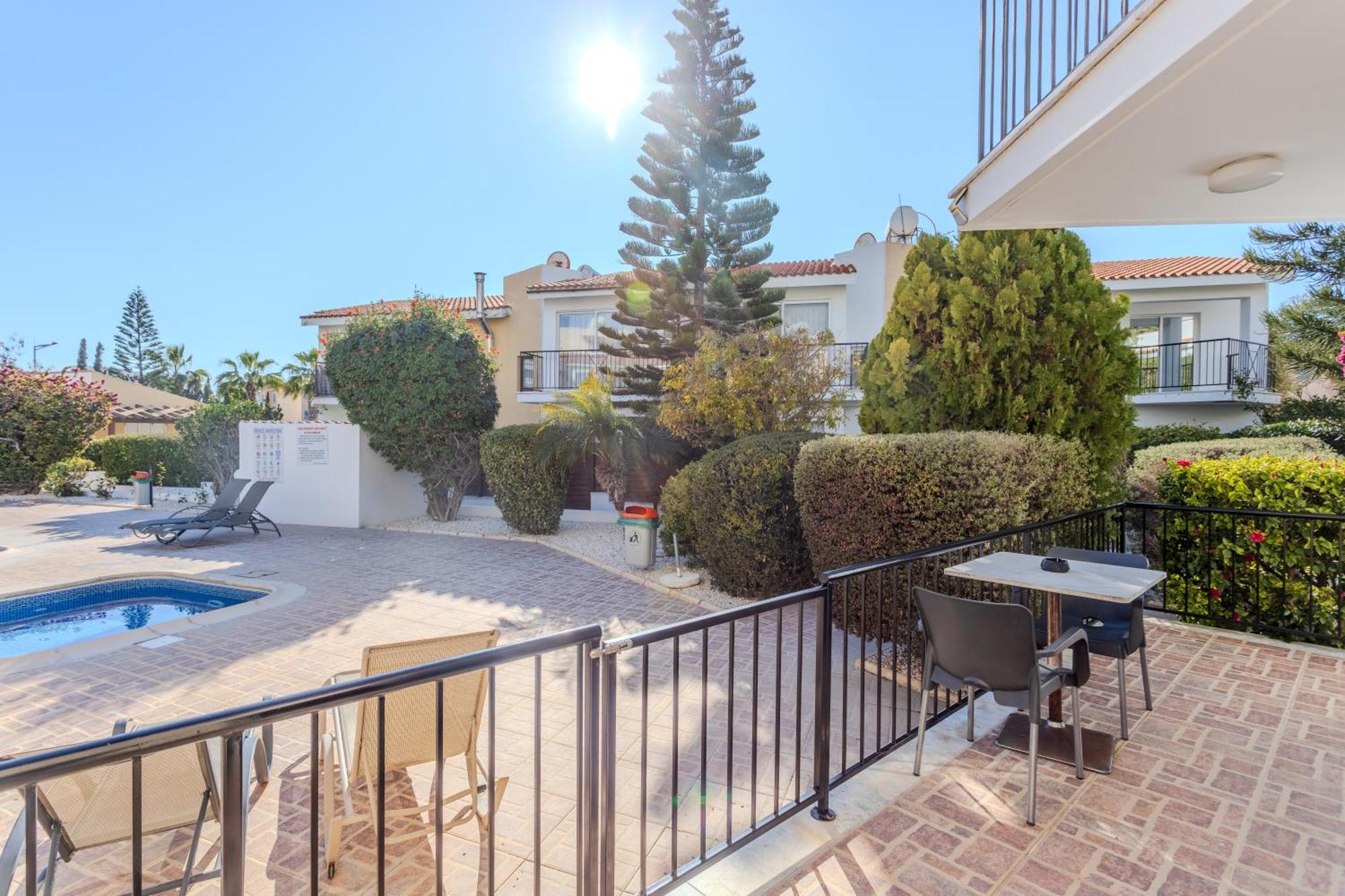 Apartment Danaos Seaside 002 With Pool In Tourist Area Paphos