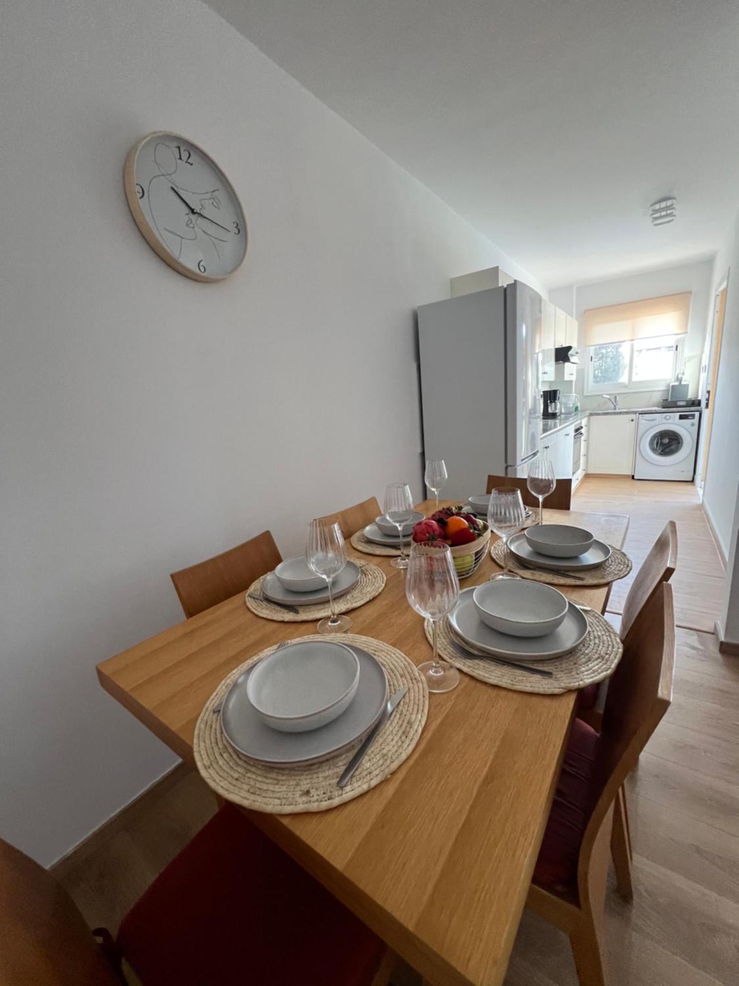 Iris Village Grand Apartment