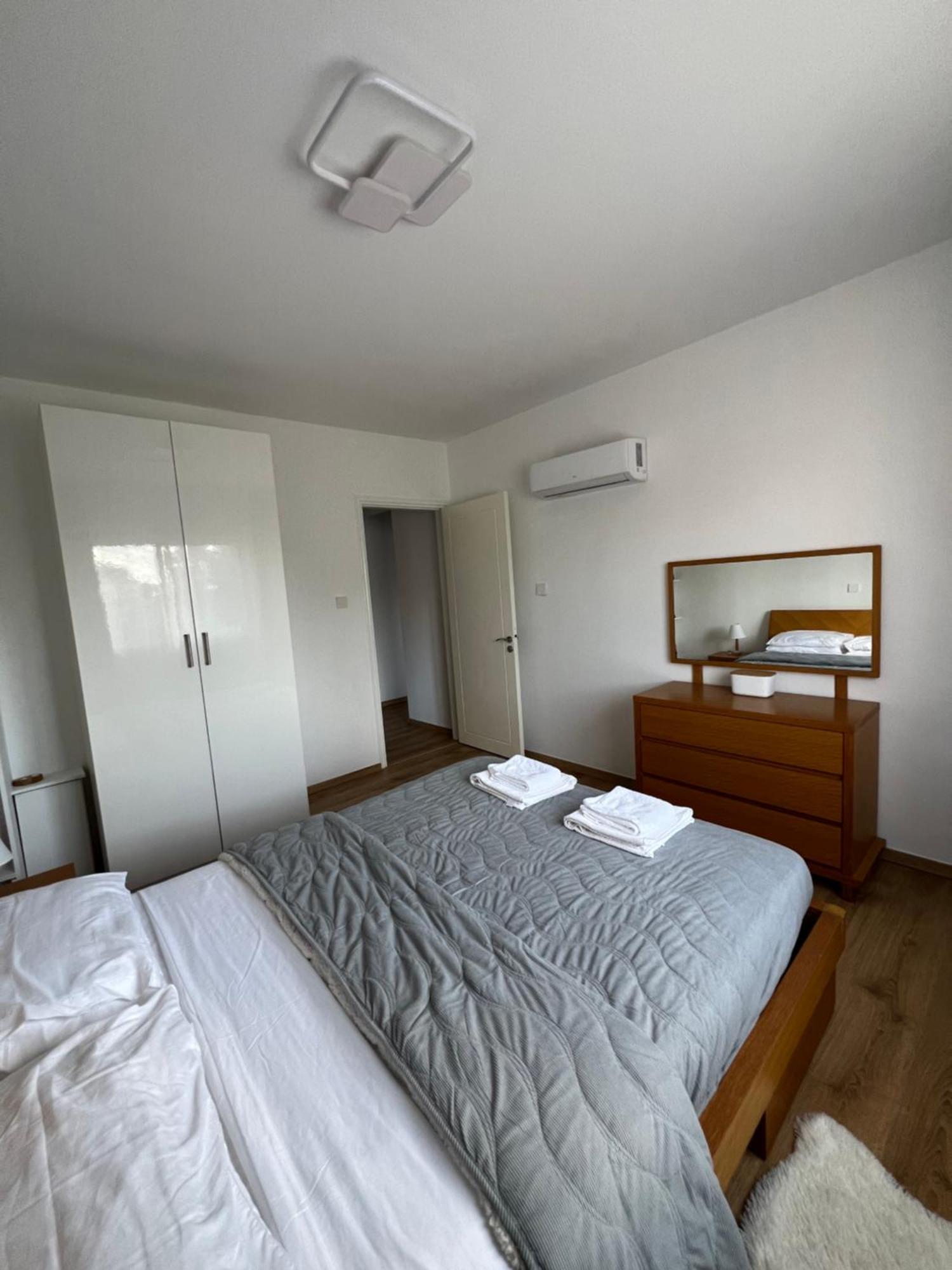 Iris Village Grand Apartment Paphos