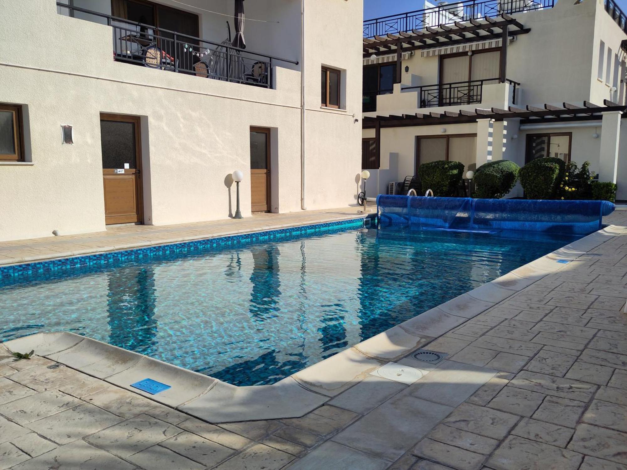 Othello With Pool, Balcony, Rooftop & 800 M To Sandy On Foot * Paphos