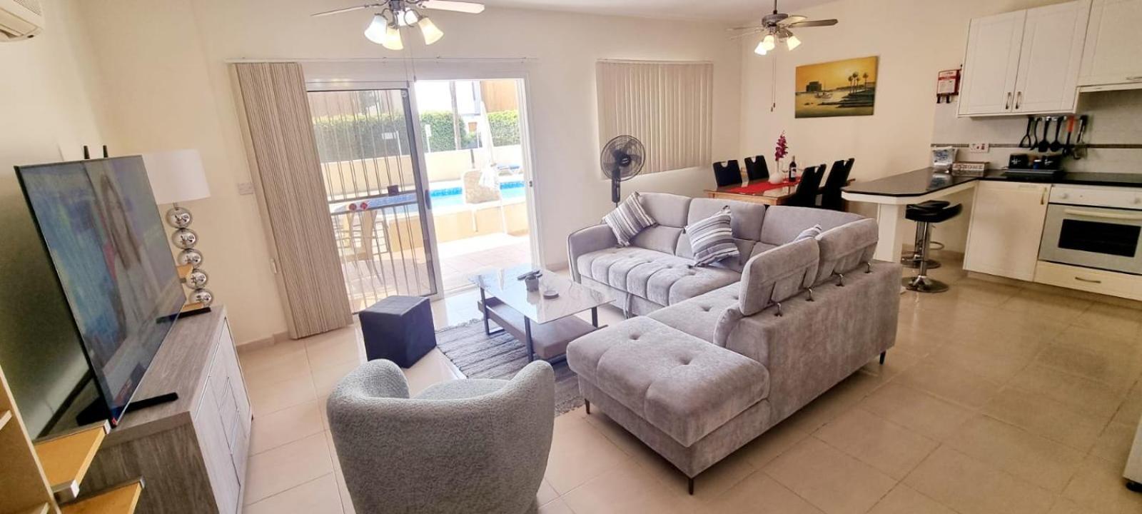 H&o Sea View Lighthouse Holiday home Paphos