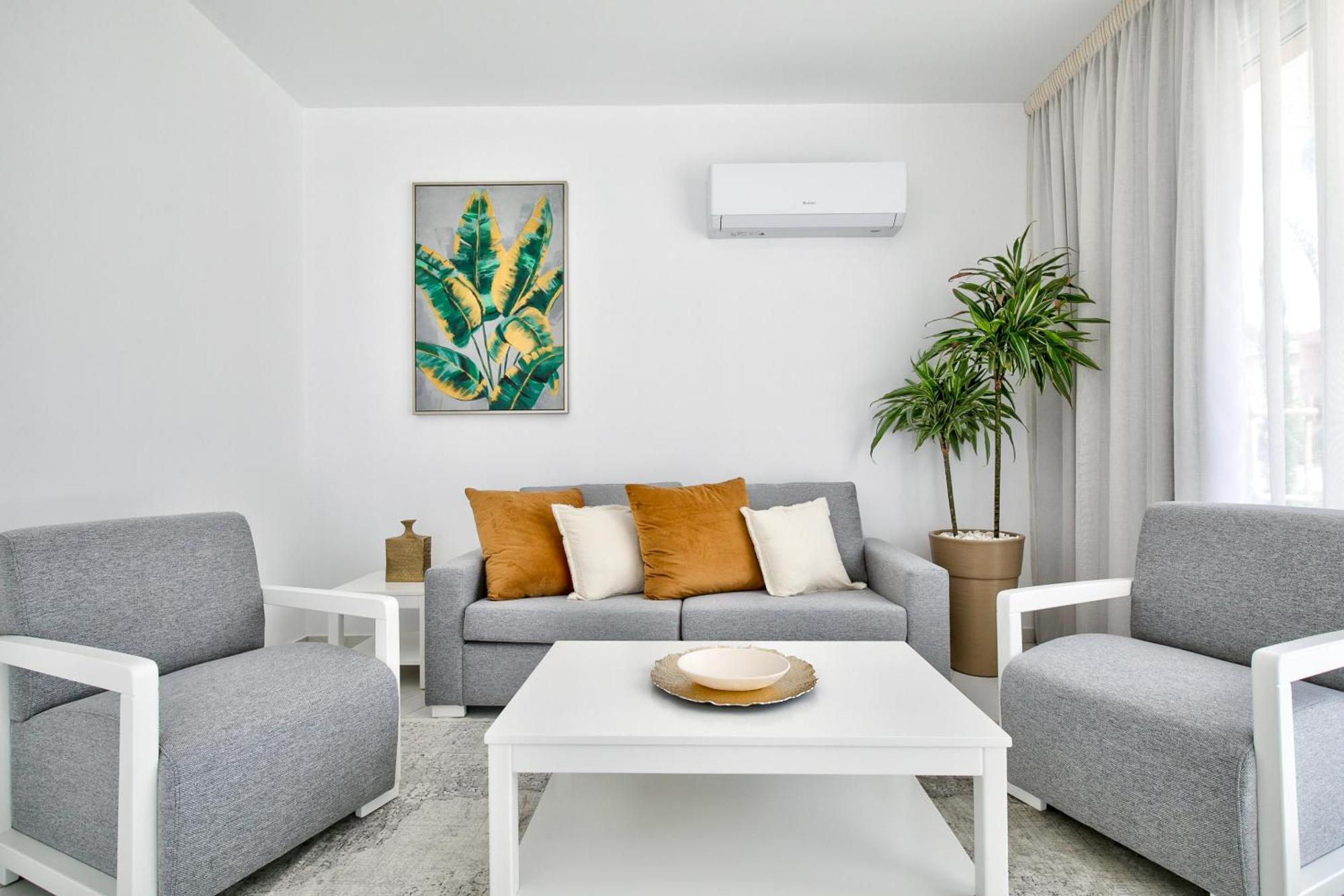 Aphrodite Gardens Modern By Vichy Holidays