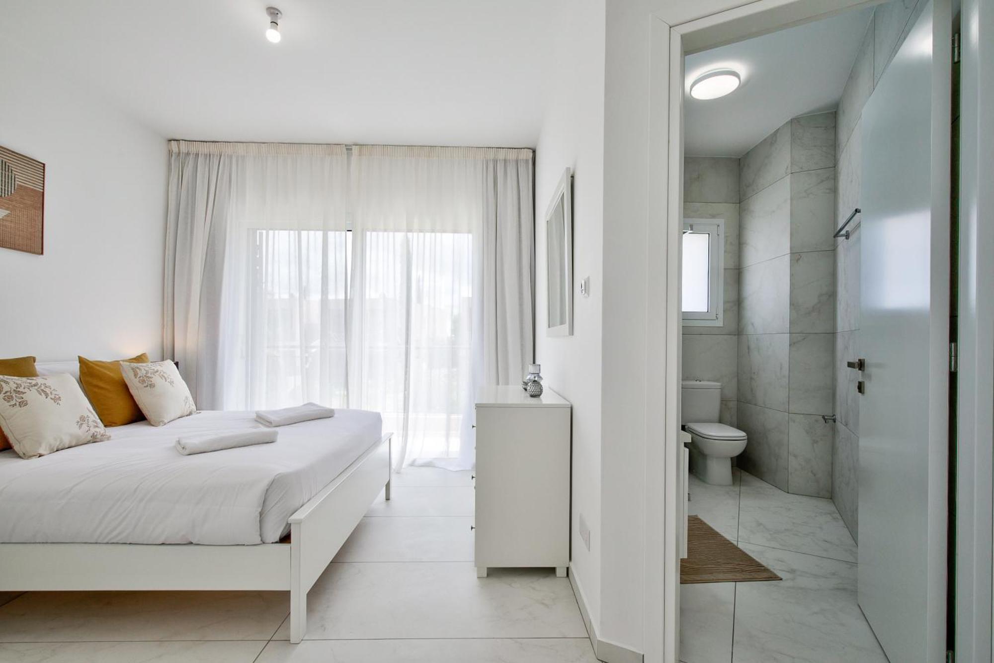 Aphrodite Gardens Modern By Vichy Holidays *
