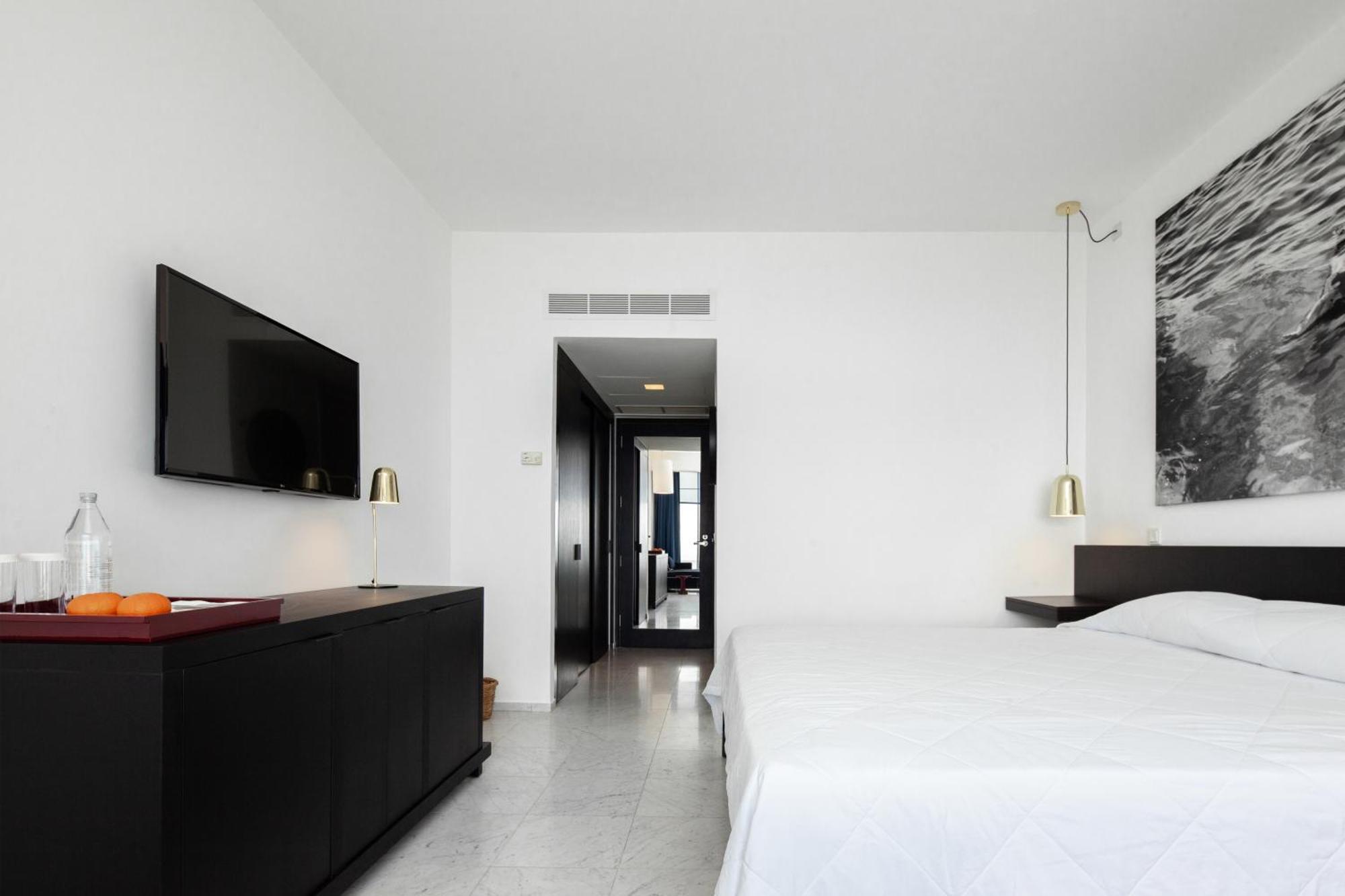 Hotel Almyra