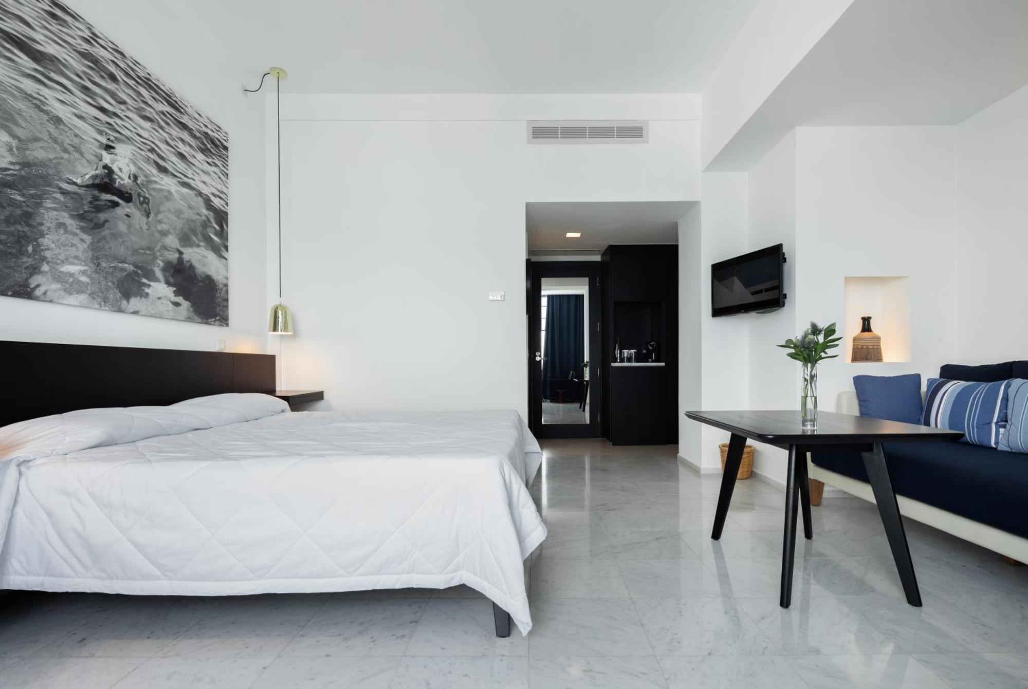Almyra Hotel 5*