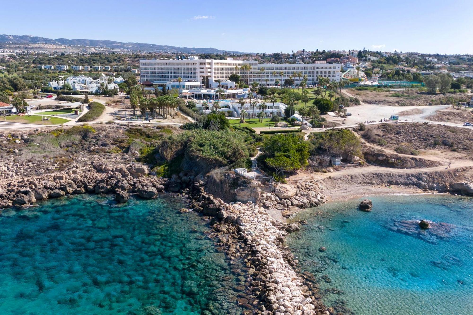 Leonardo Laura & Splash Resort 4*