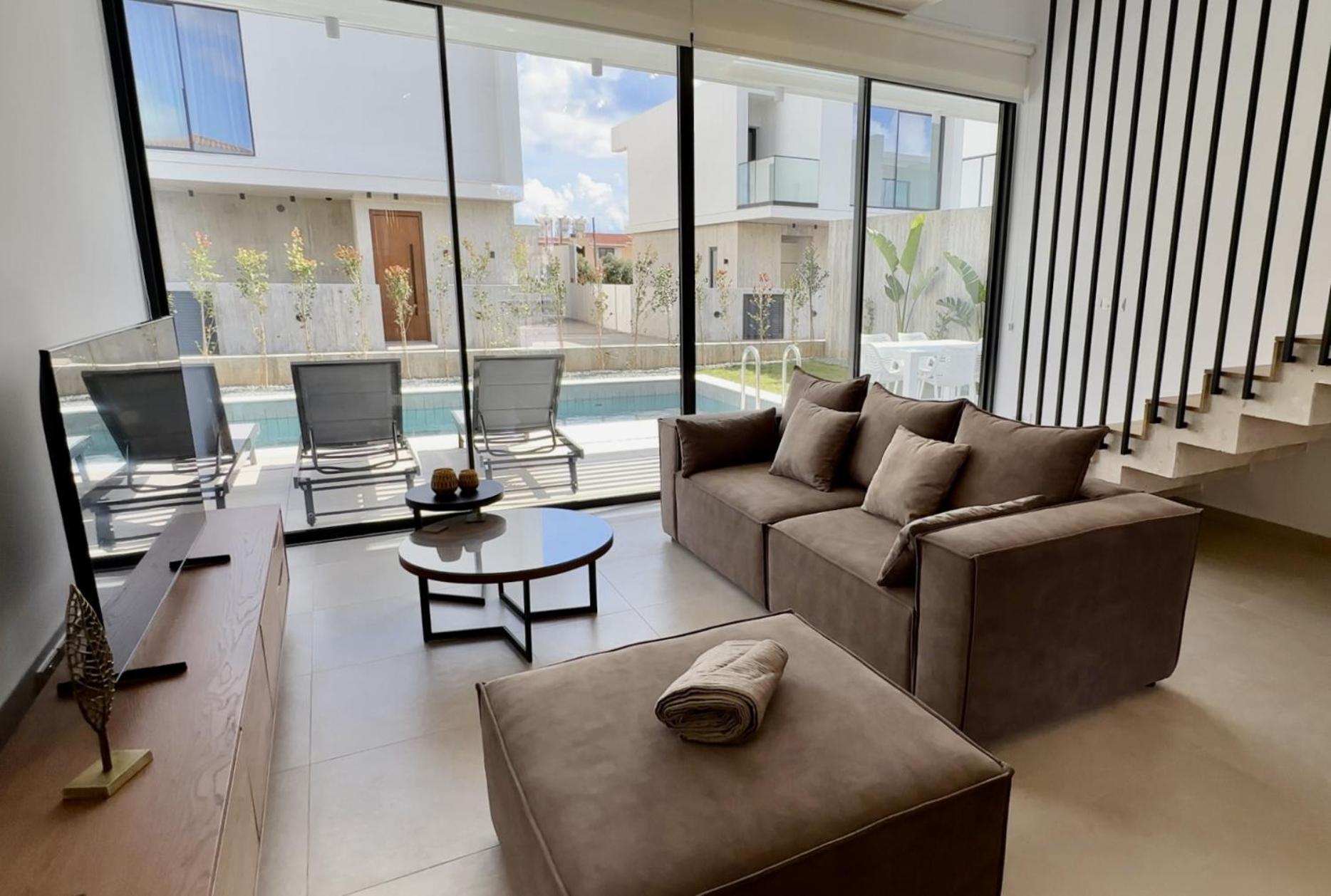 Elysian Blue 2 * Paphos