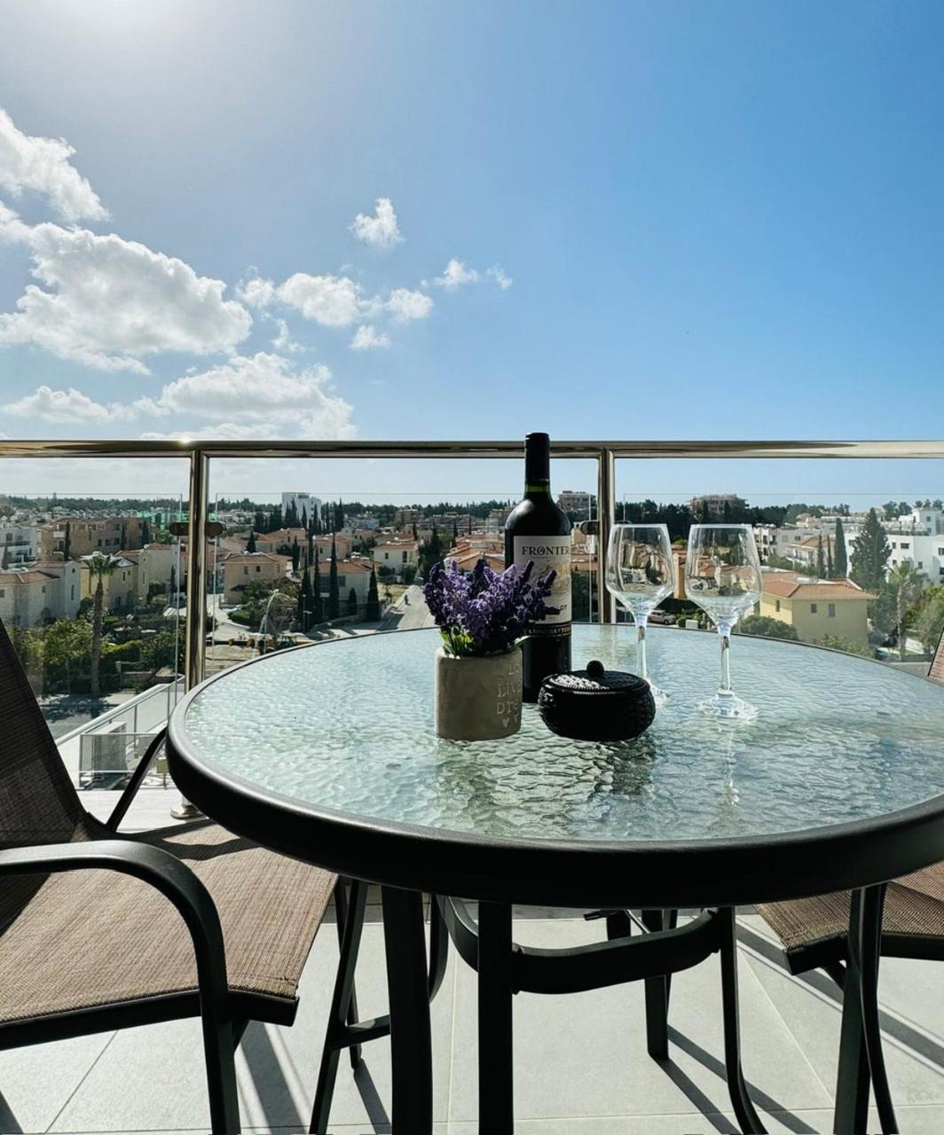 Apartment Luxury Residential - Two Bedrooms - Elysia - Center