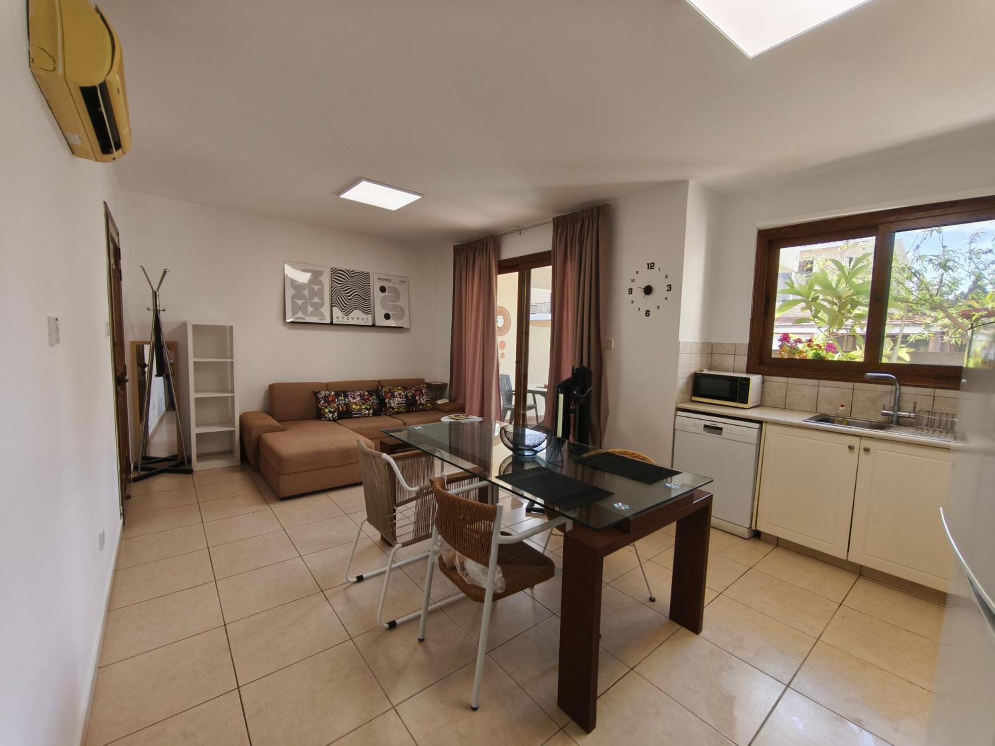 Apartment Erato Gardens