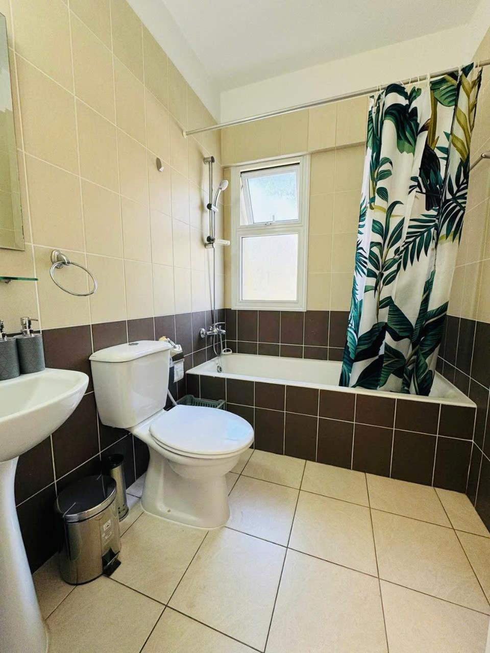 Cozy 2br - Swimming Pool - Hesperides Apartment