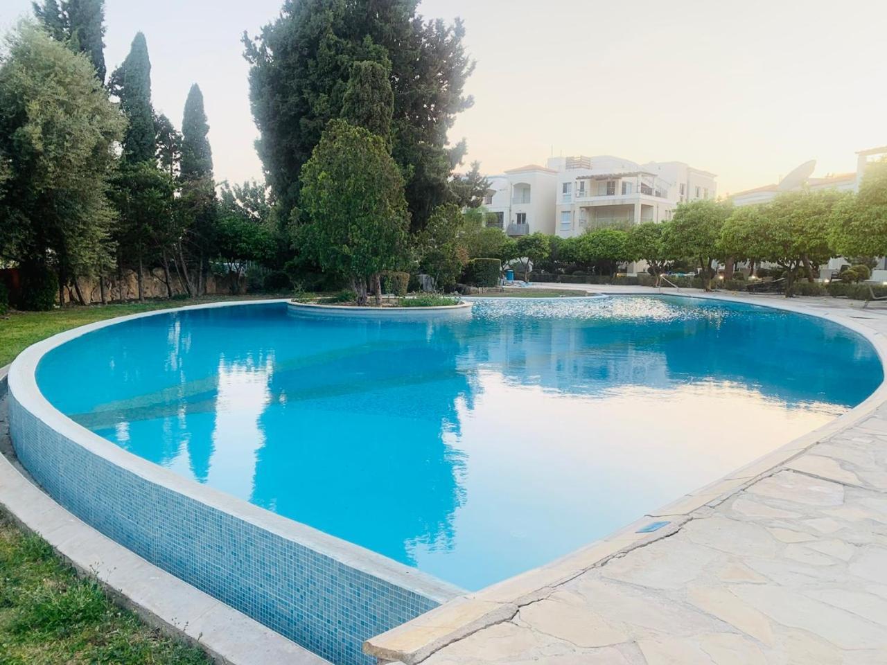 Cozy 2br - Swimming Pool - Hesperides Apartment