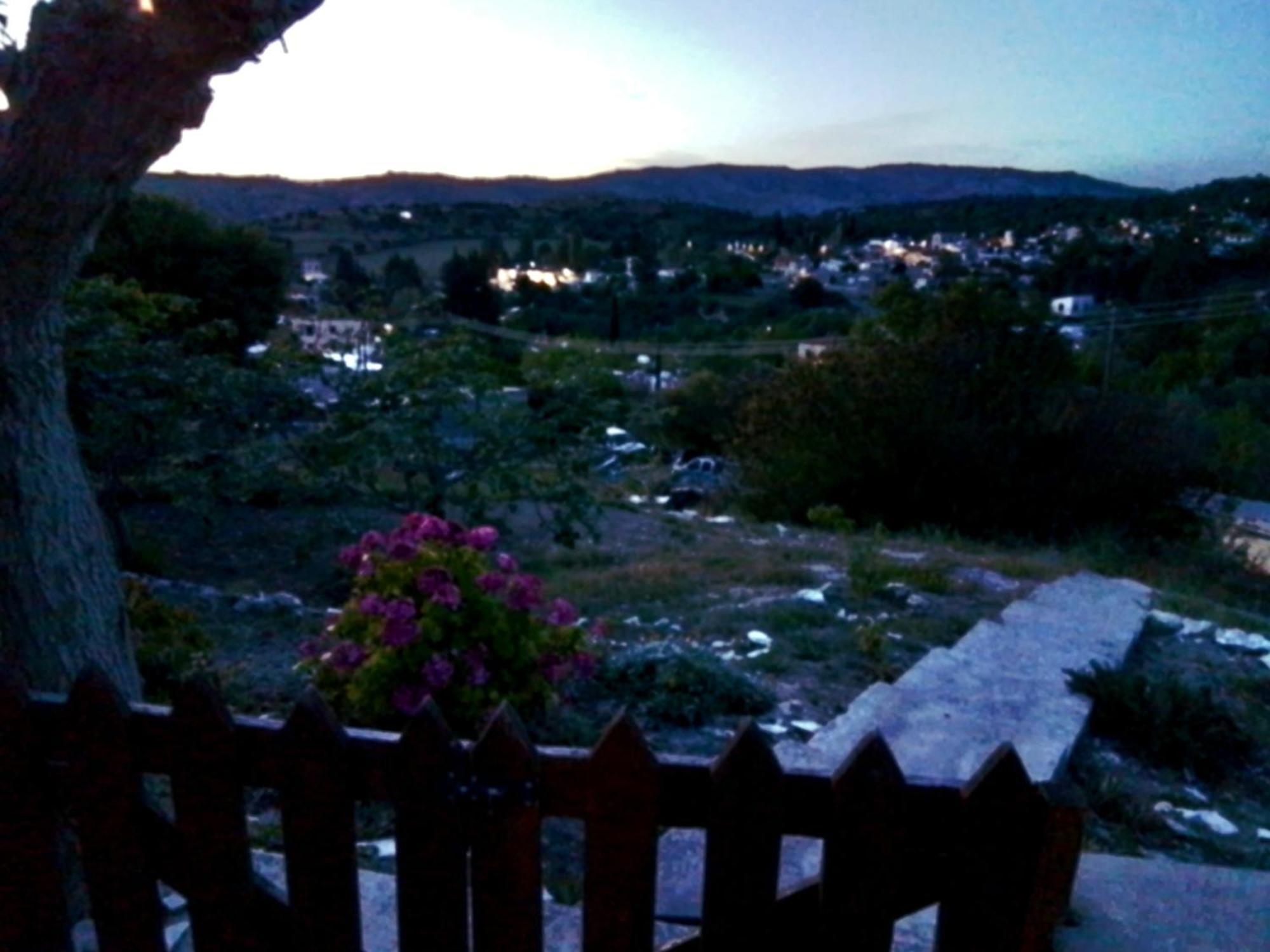Hospedagem domiciliar Despina Country Retreat