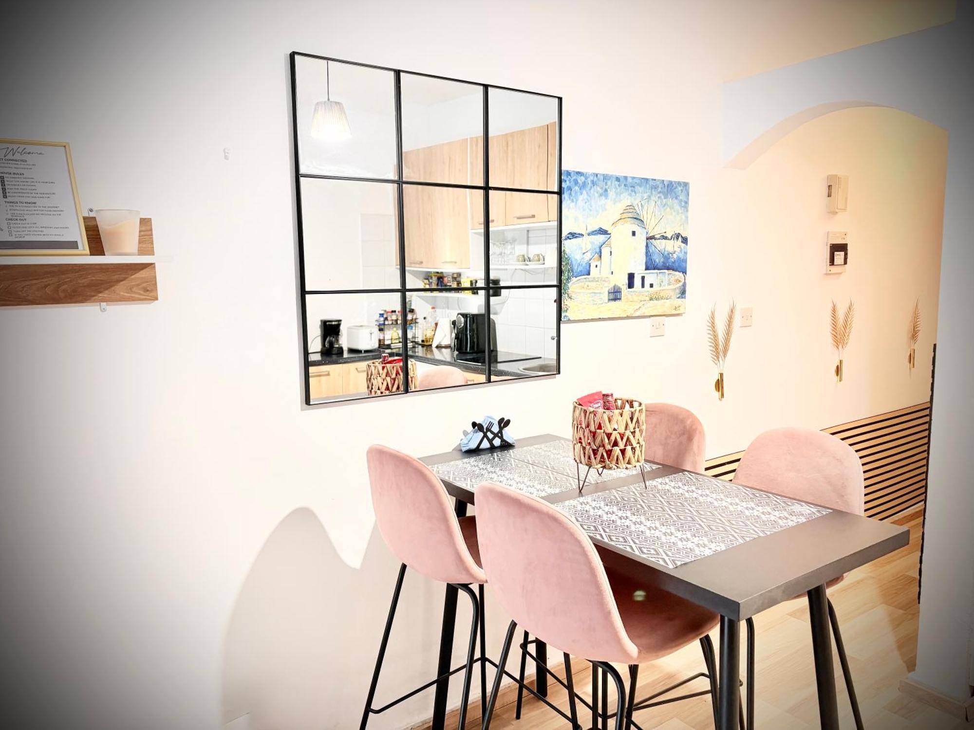 Apartamento Ibiscus Garden With Pool, Kato Paphos