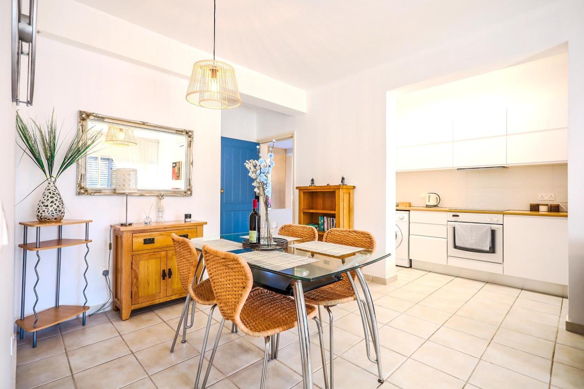 H&o Limnaria Elegance Pool View Apartment