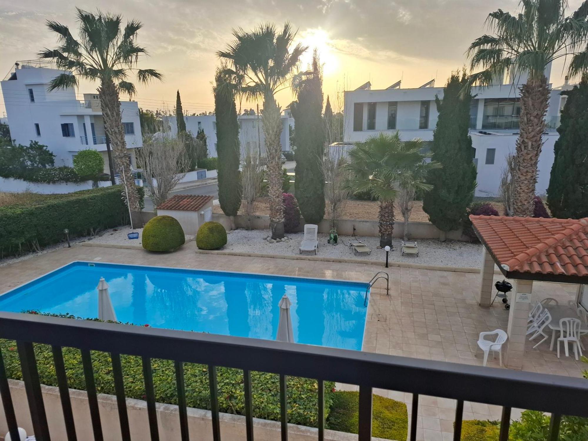 Sunset 02 Apartment