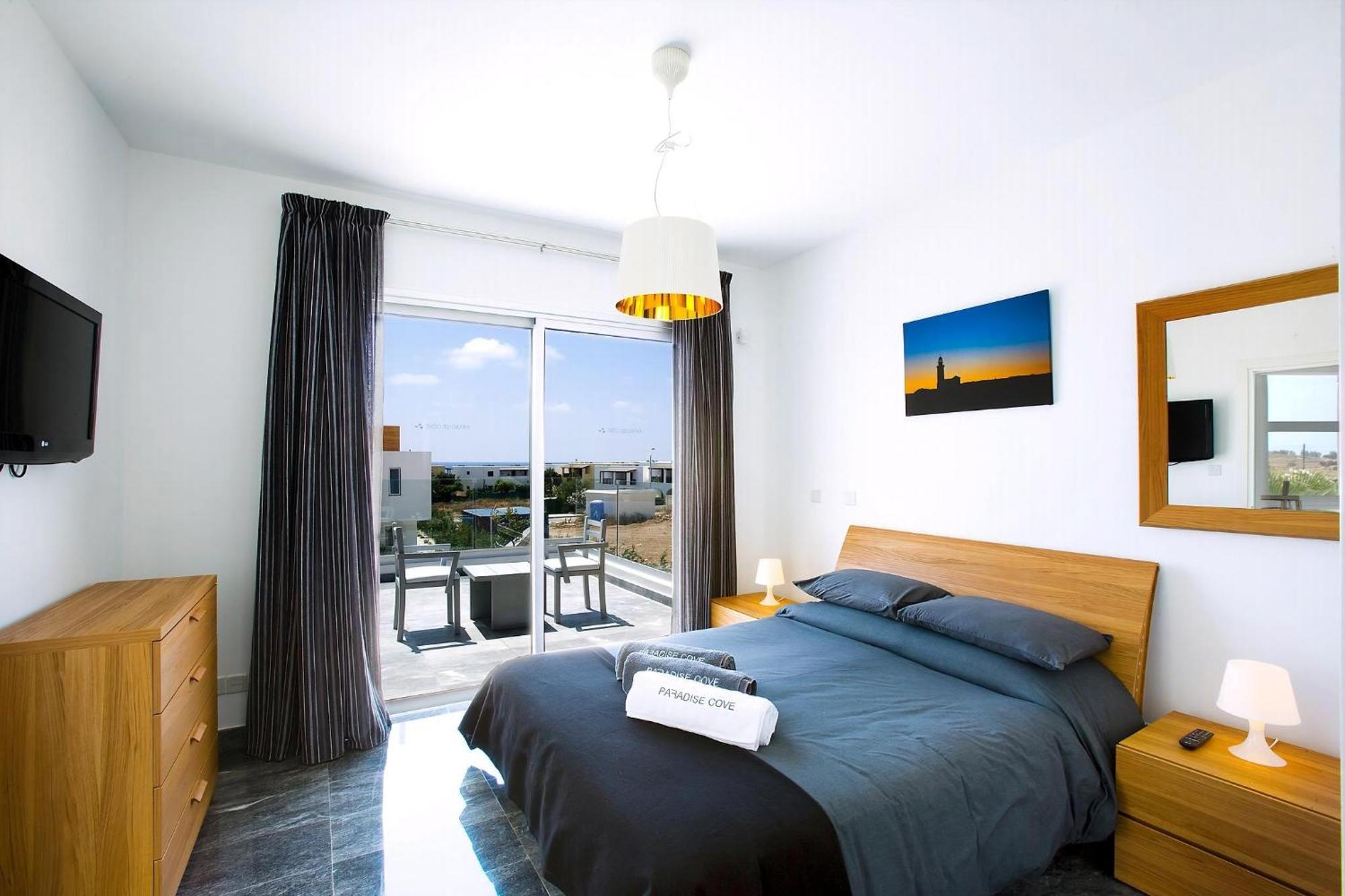 Paradise Cove Luxurious Beach Villas Indigo 1 Bedroom Villa