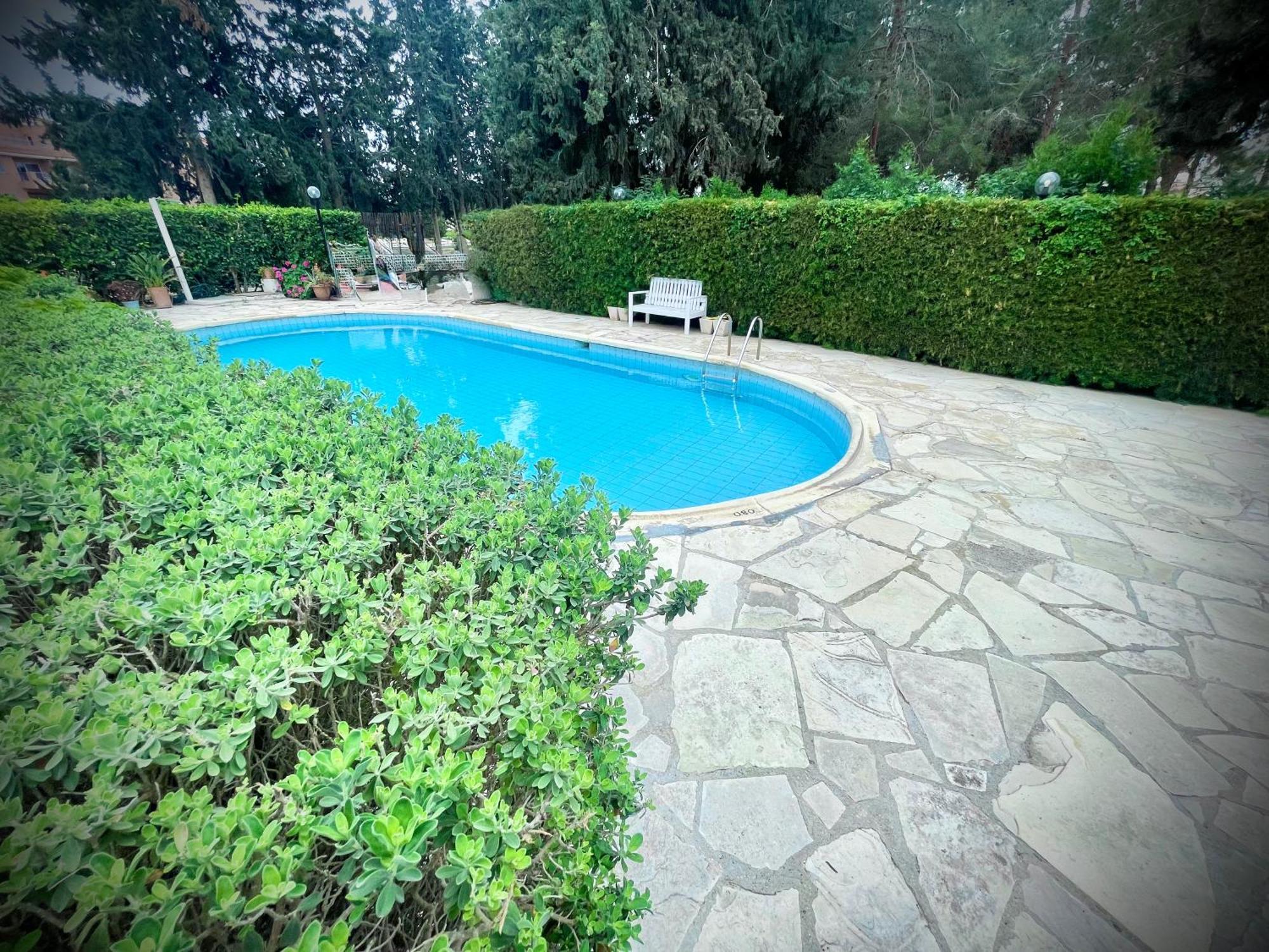 Ibiscus Garden With Pool, Kato Apartamento Paphos