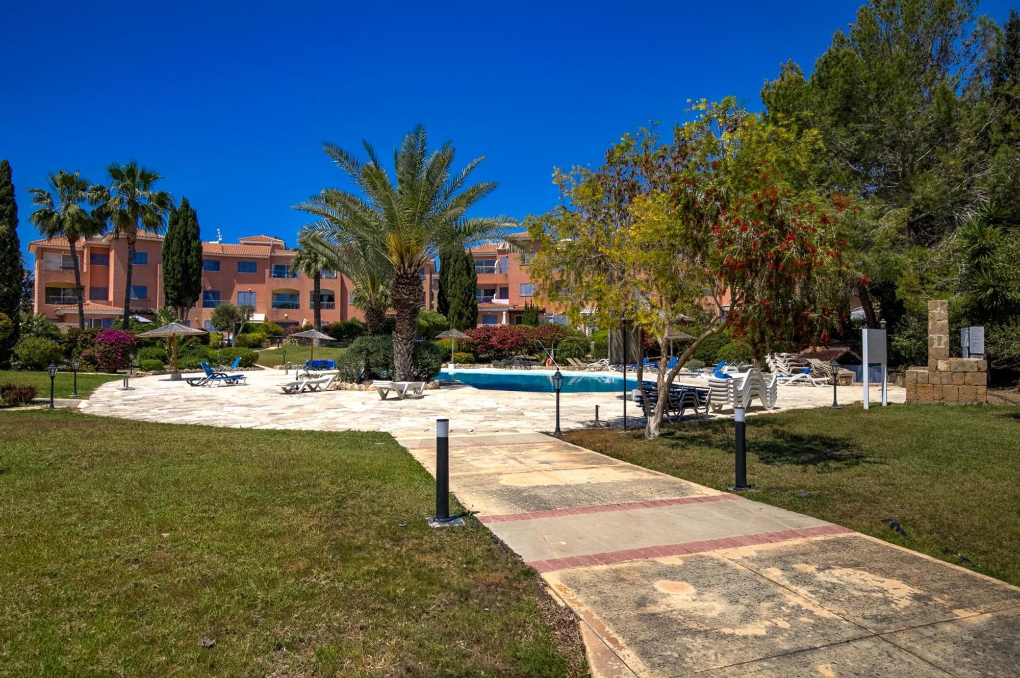 Villa Limnaria Gardens Superb By Vichy Holidays *