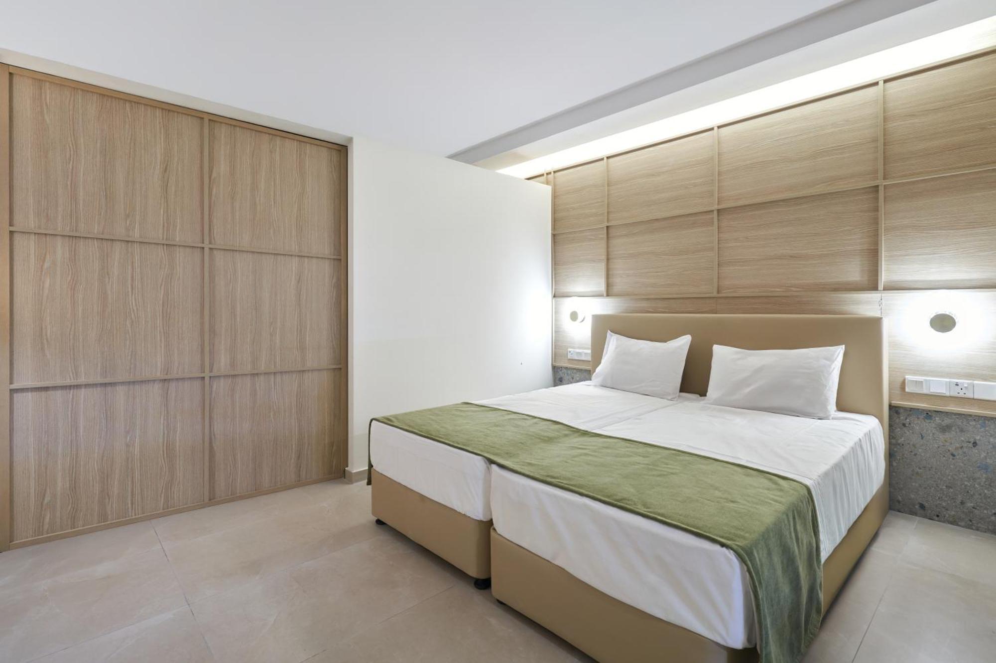 Eleni Holiday Resort Hotel Klorakas