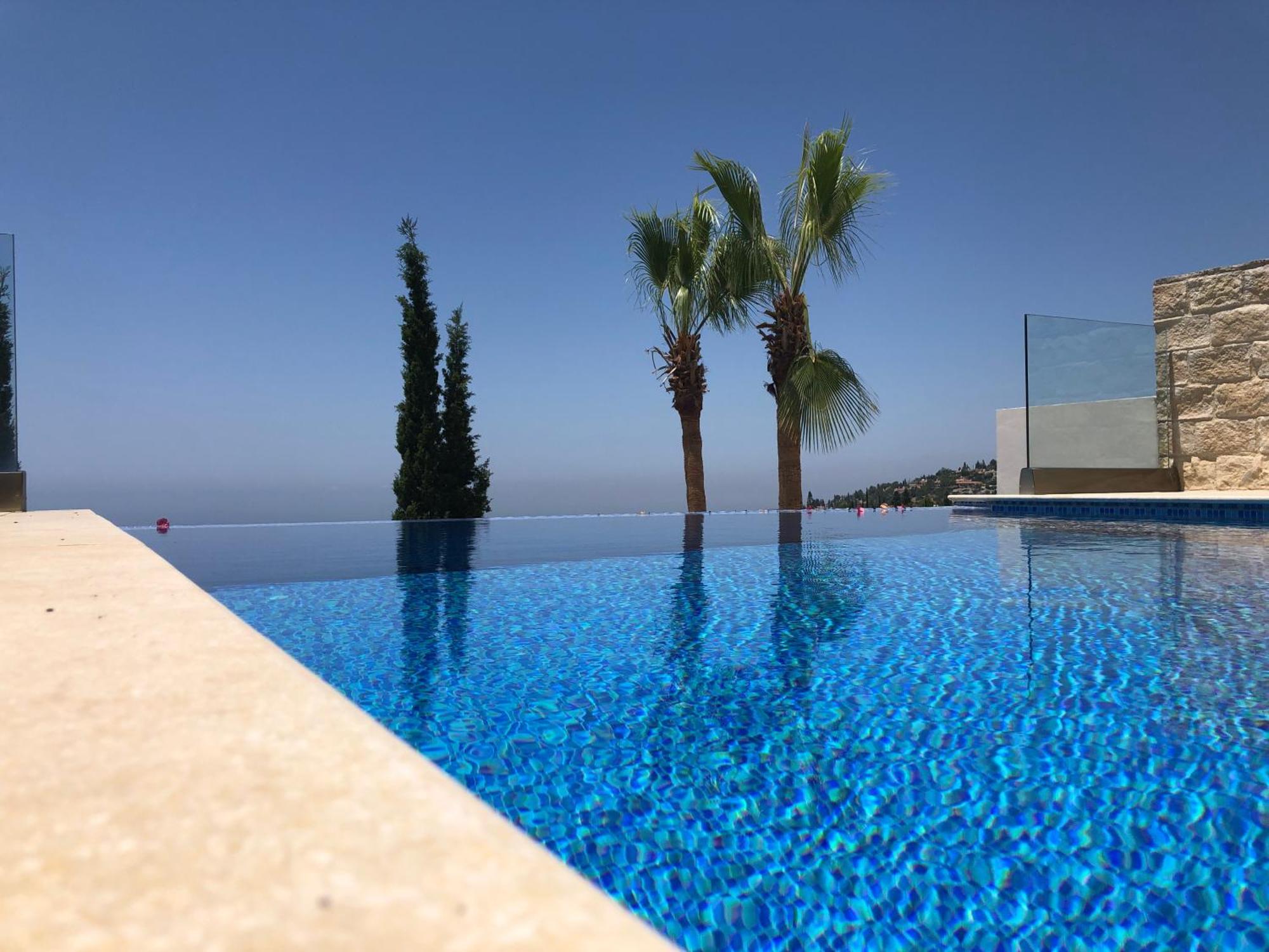 Daria Kamares Tala Luxury Sea View Villa