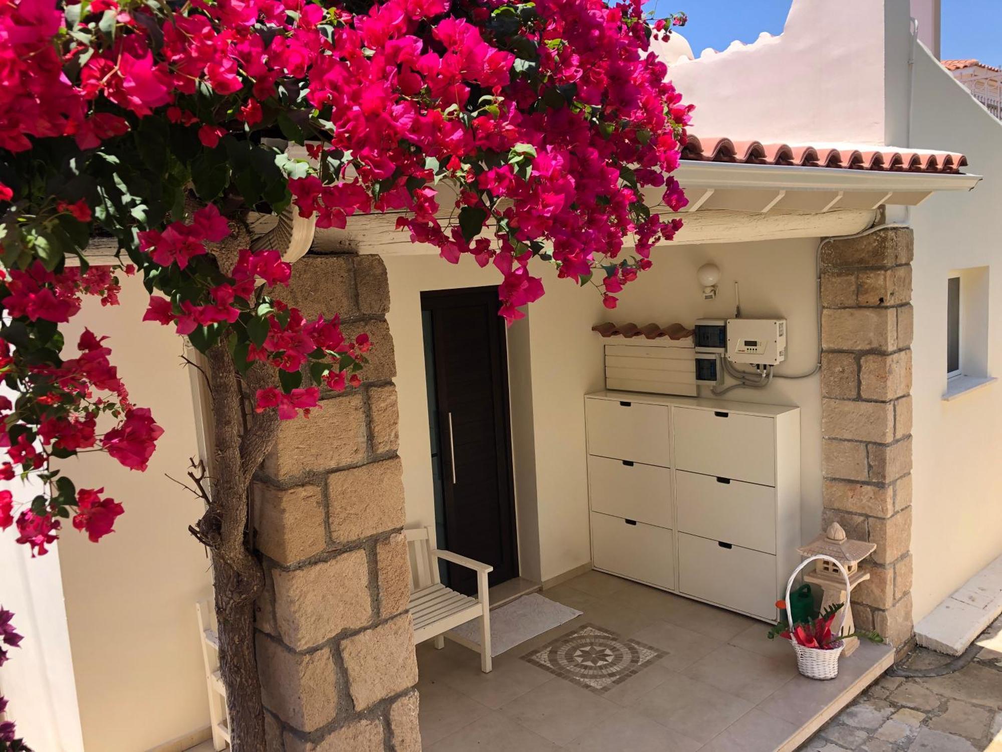Villa Daria Kamares Tala Luxury Sea View *