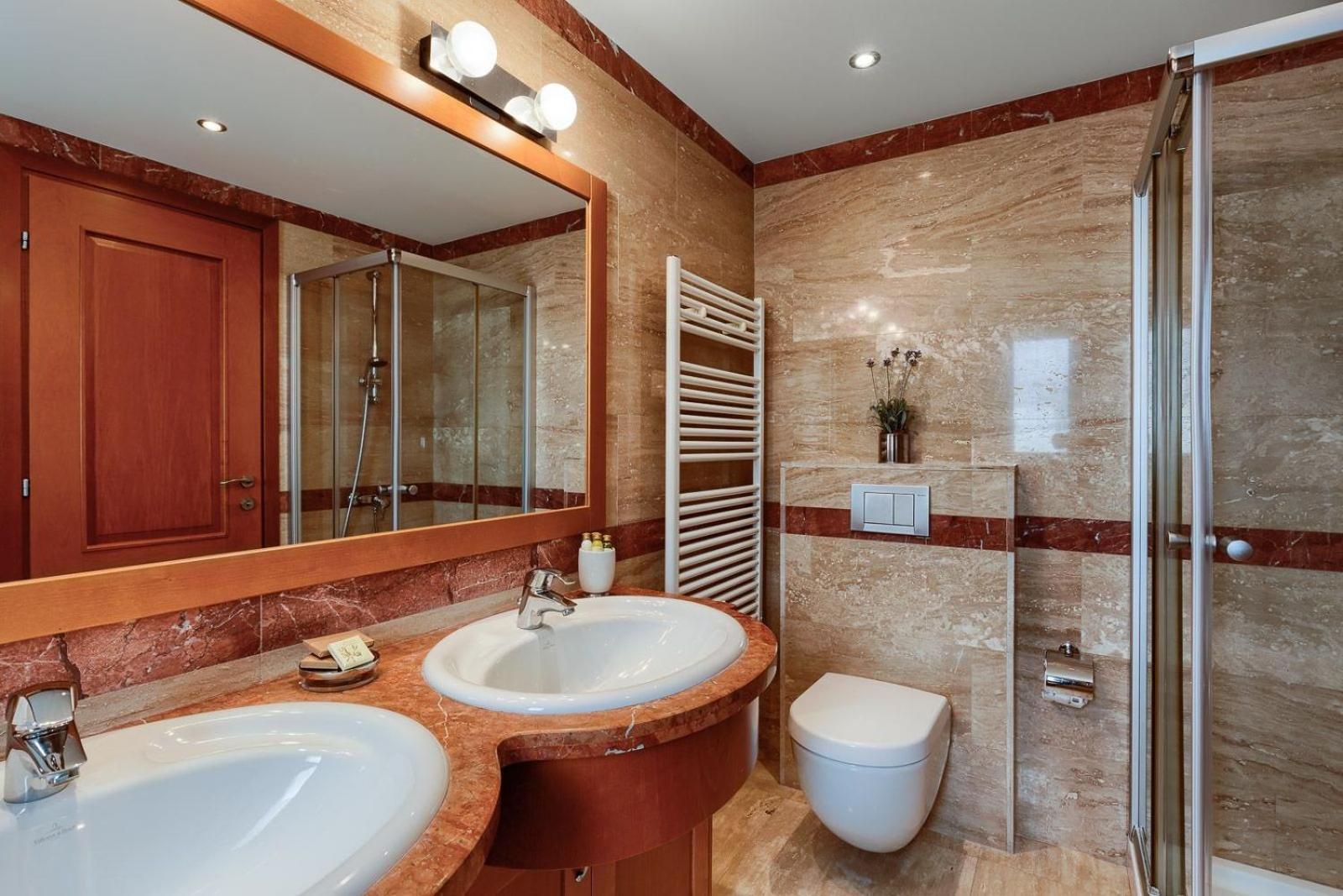 Aphrodite Hills Superior Superior 0135 Air Conditioning 5 Bedrooms Villa Paphos