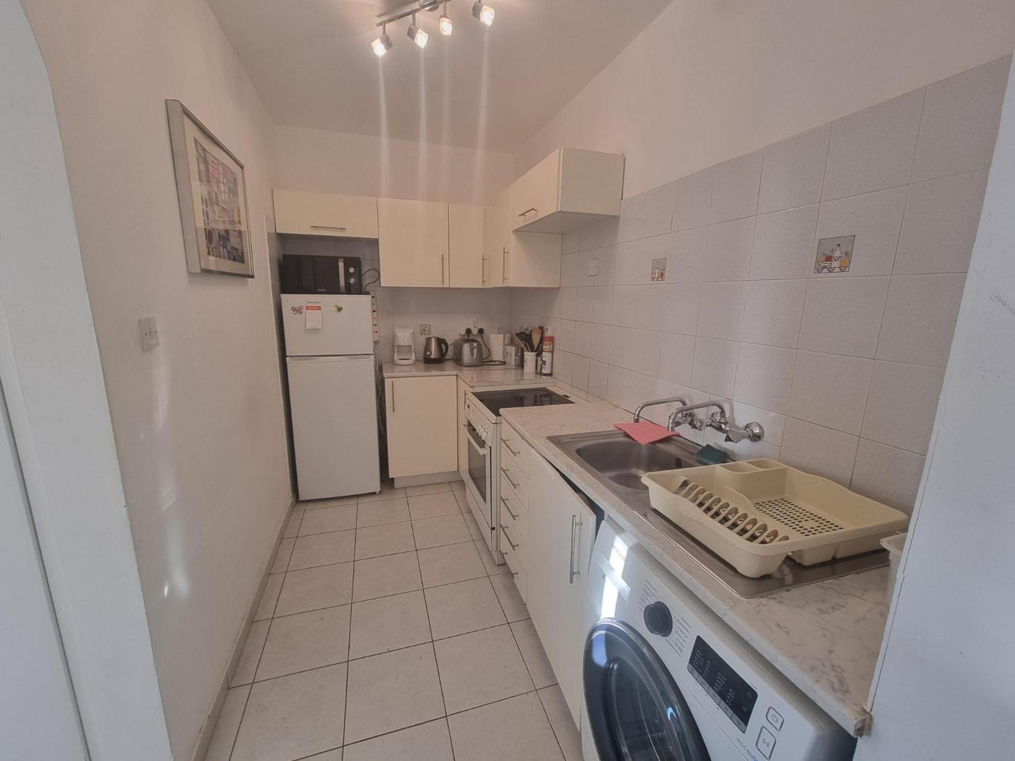 Kato Let - The Honey Pot Apartment