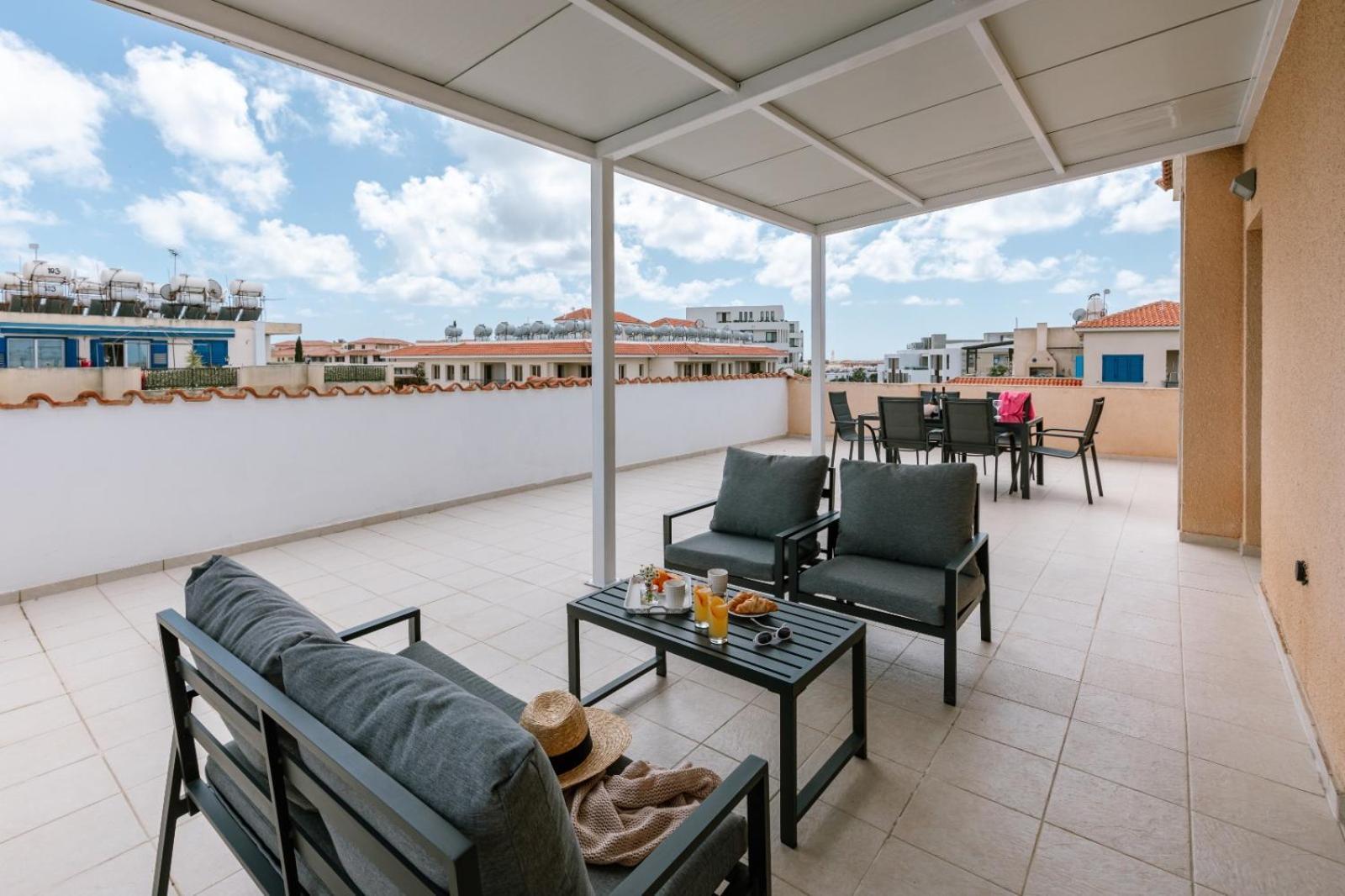 Seaview 3bedroom Penthouse * Paphos