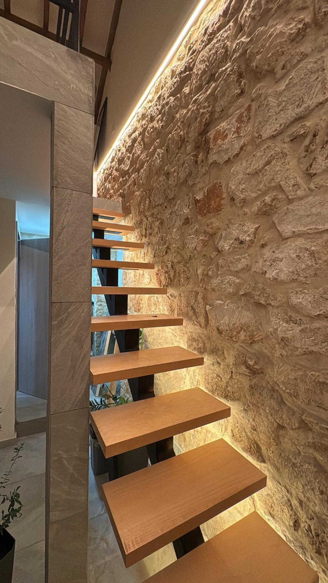Sente Loft Apartment