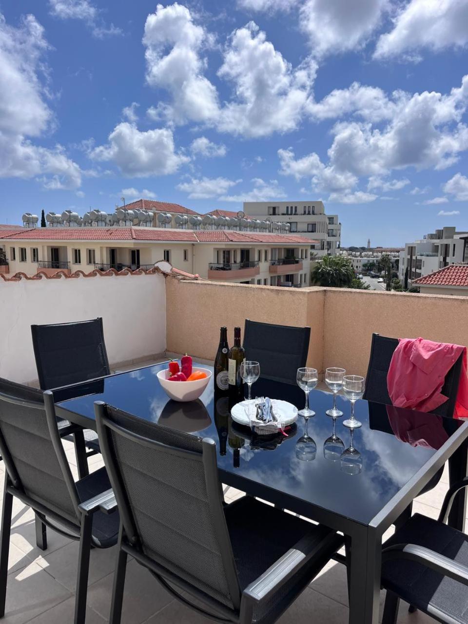 Seaview 3bedroom Penthouse Apartment
