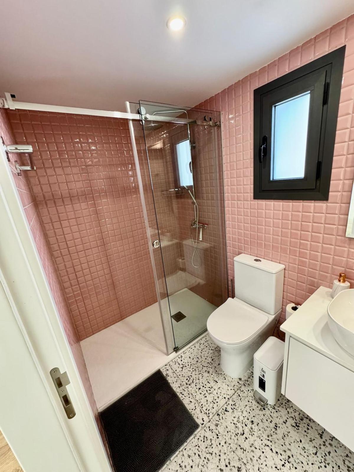 Luxury Maisonette 200 Meter To Sea * Paphos