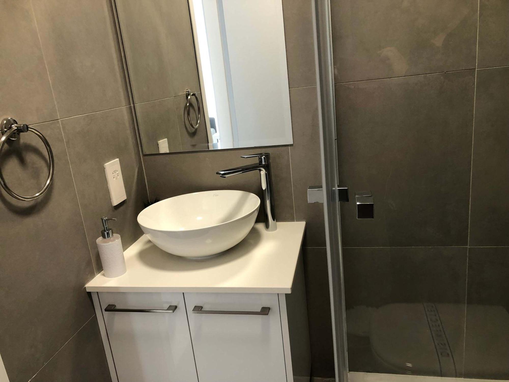Elegant Beachside - 1 Min Walk To The Apartment Paphos