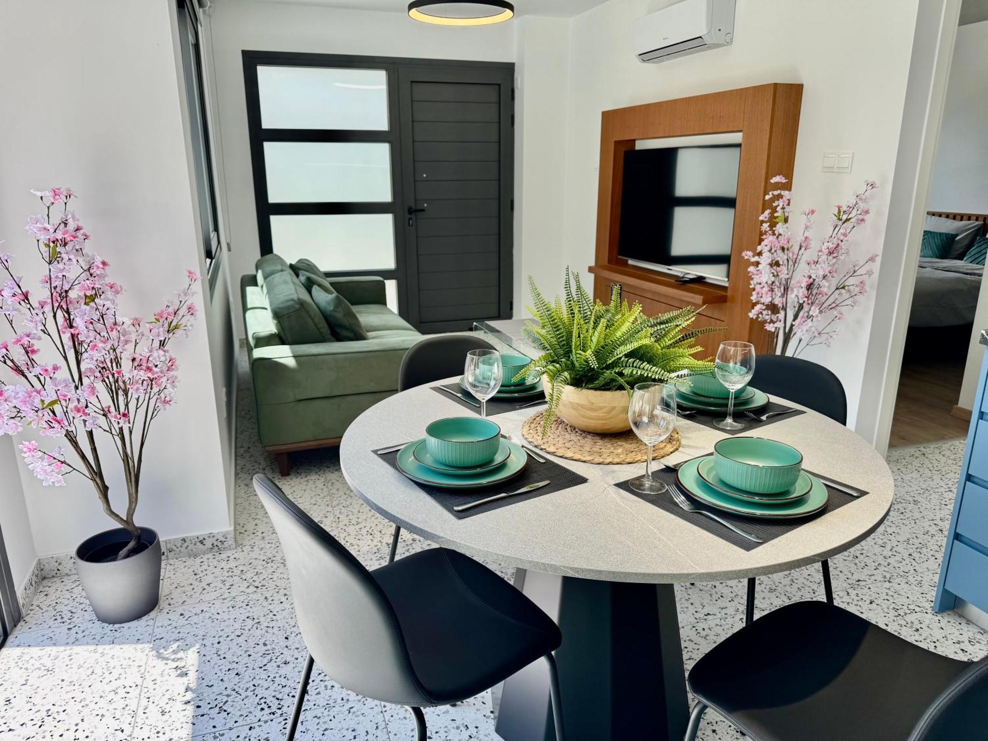 Apartment Luxury Maisonette With Terrace *