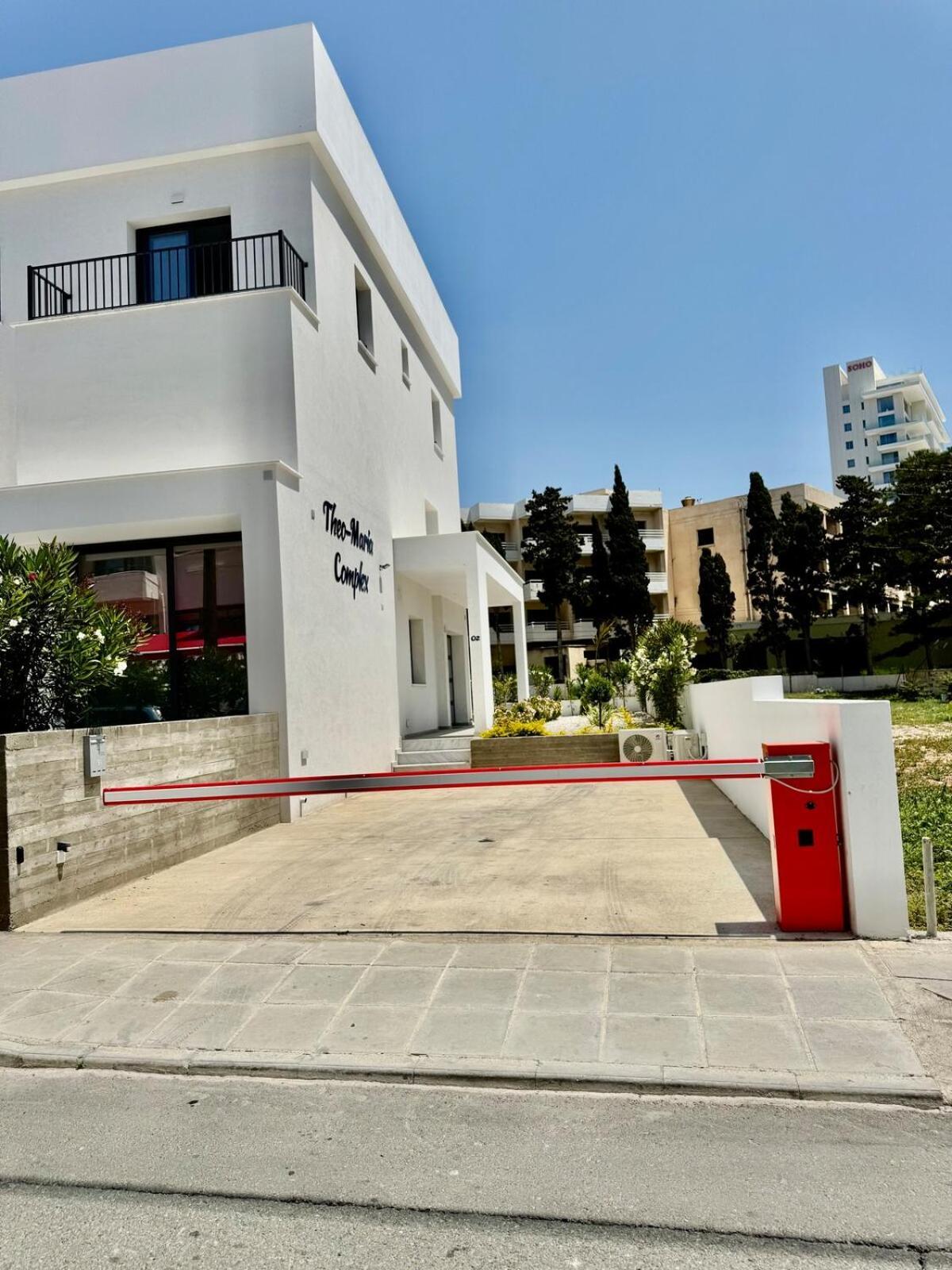 Luxury Maisonette With Terrace Paphos