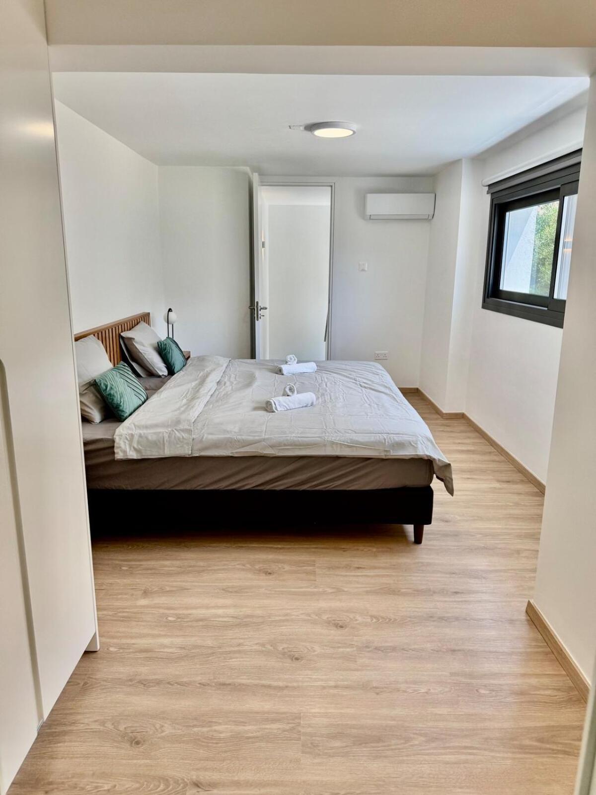 Apartment Luxury Maisonette With Terrace Paphos