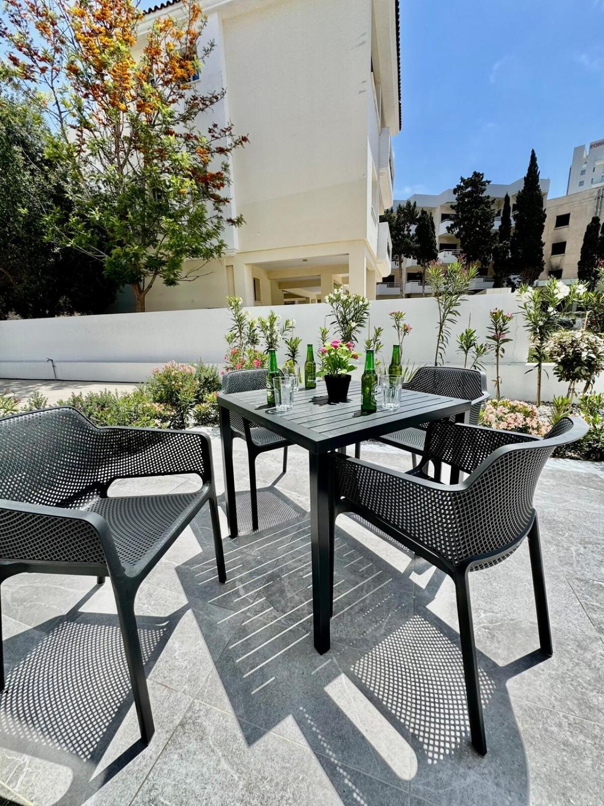Luxury Maisonette With Terrace Apartment