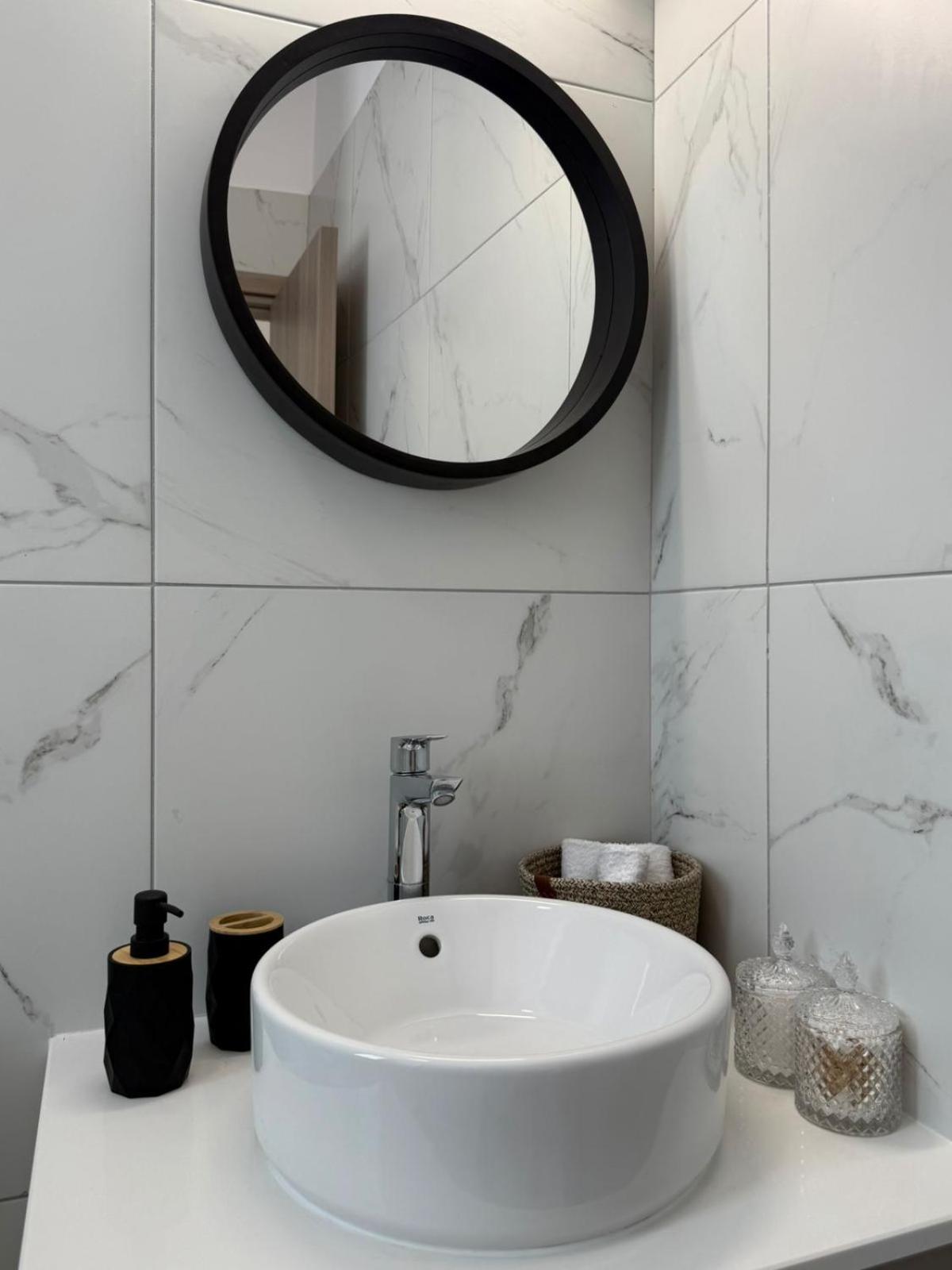 Apartment And Chill -luxury In Kato Paphos