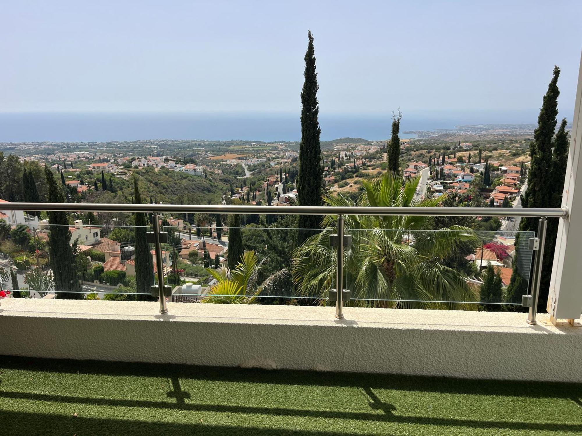 Daria Kamares Tala Luxury Sea View Paphos