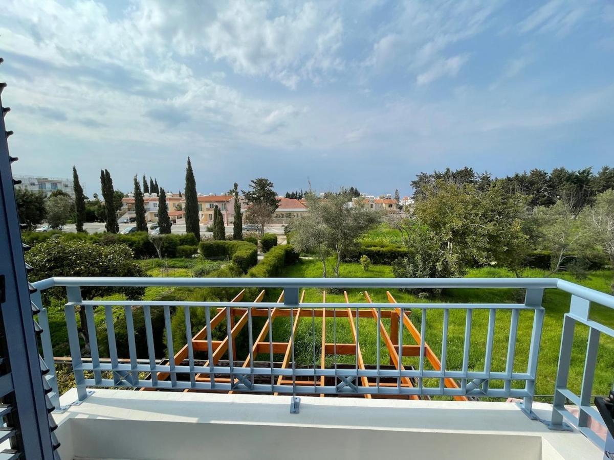 Apartment Large 2-bedroom Townhouse With Patio, 200mbps Wifi *