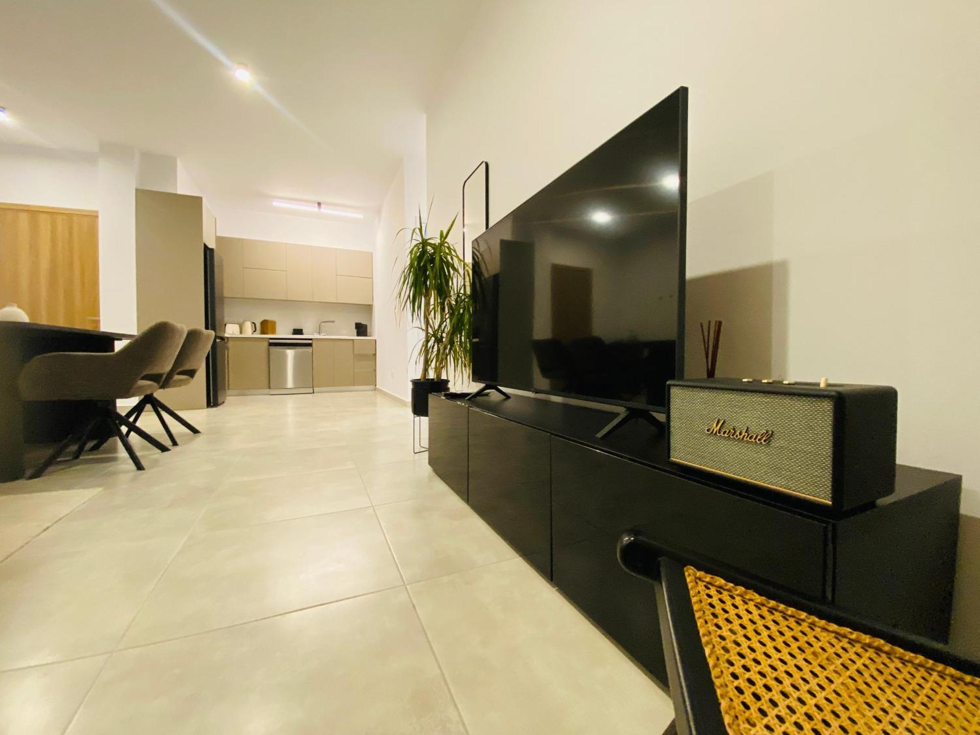 Sea View Penthouse Universal Residences Apartment