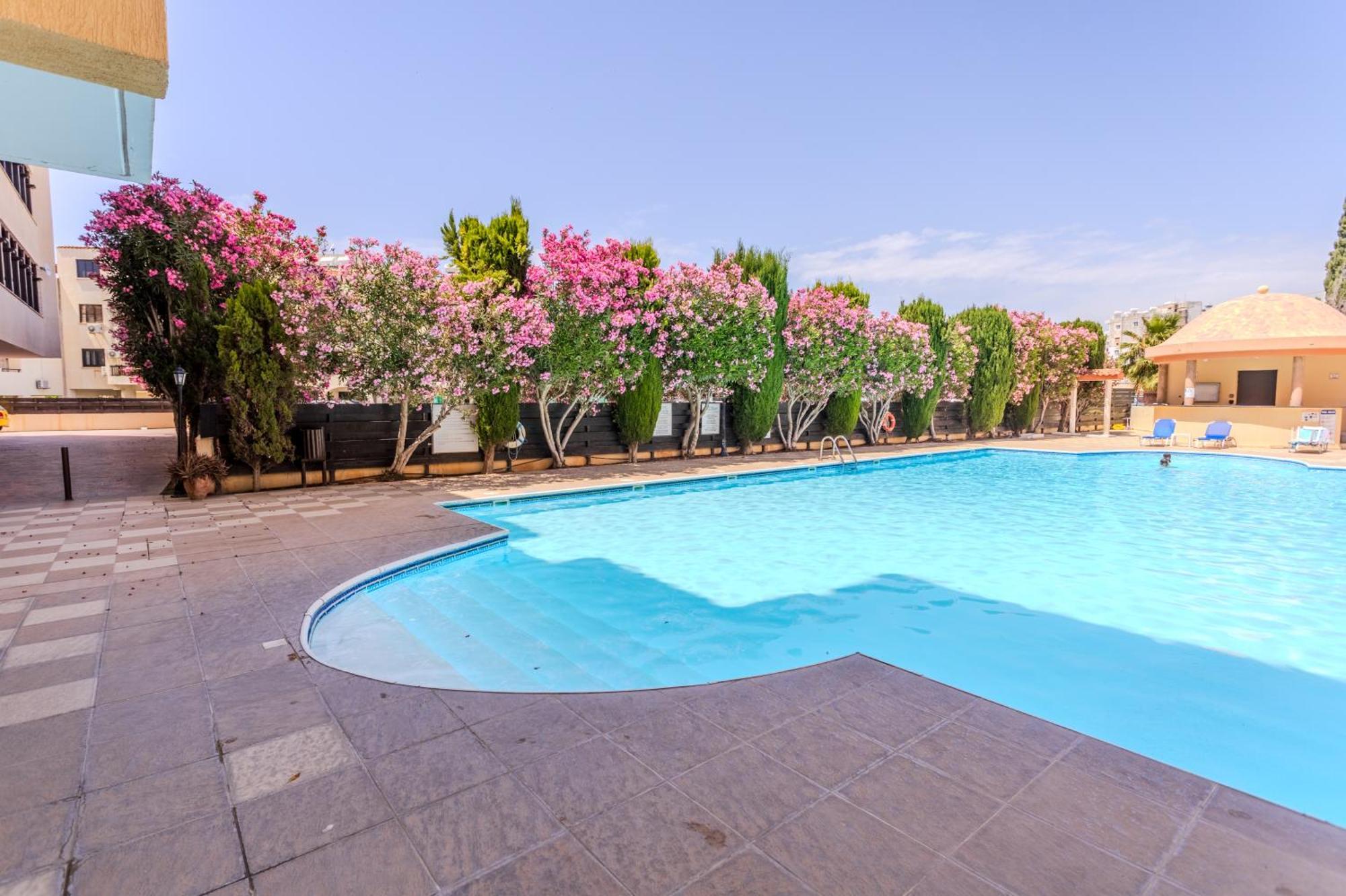 Cozy In The Heart Of Tourist Area With Pool *