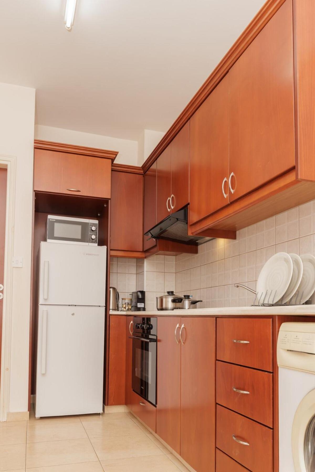 Walnut 1bed With Shared Pool Apartamento