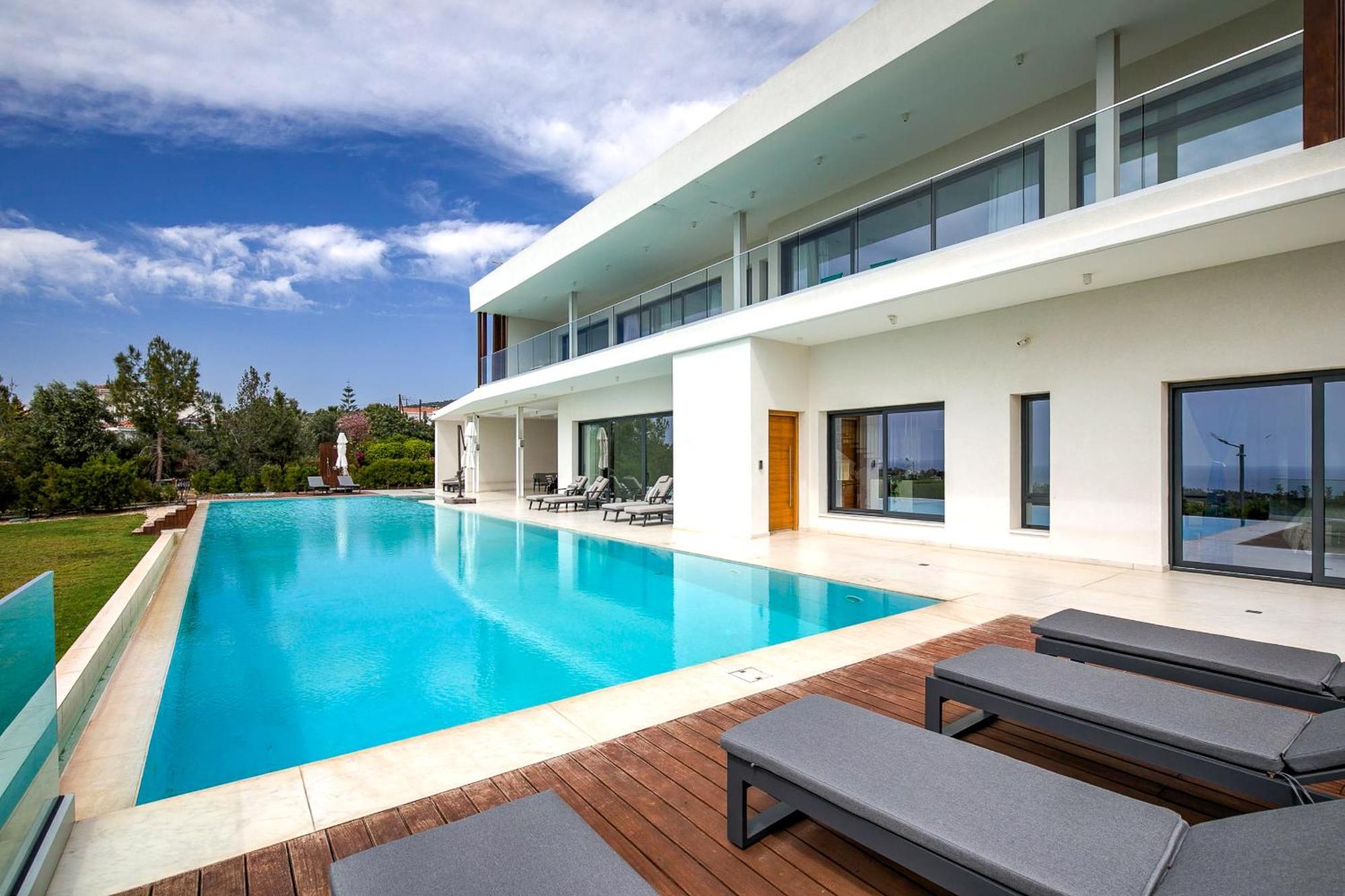J&C Villa Resort Seacave * Paphos