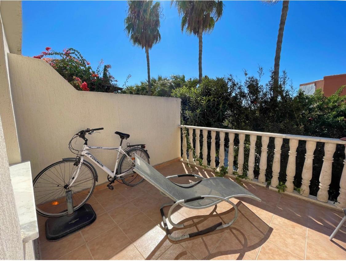 Apartment Town House, Garden, 2 Bedrooms, 2 Bathrooms *