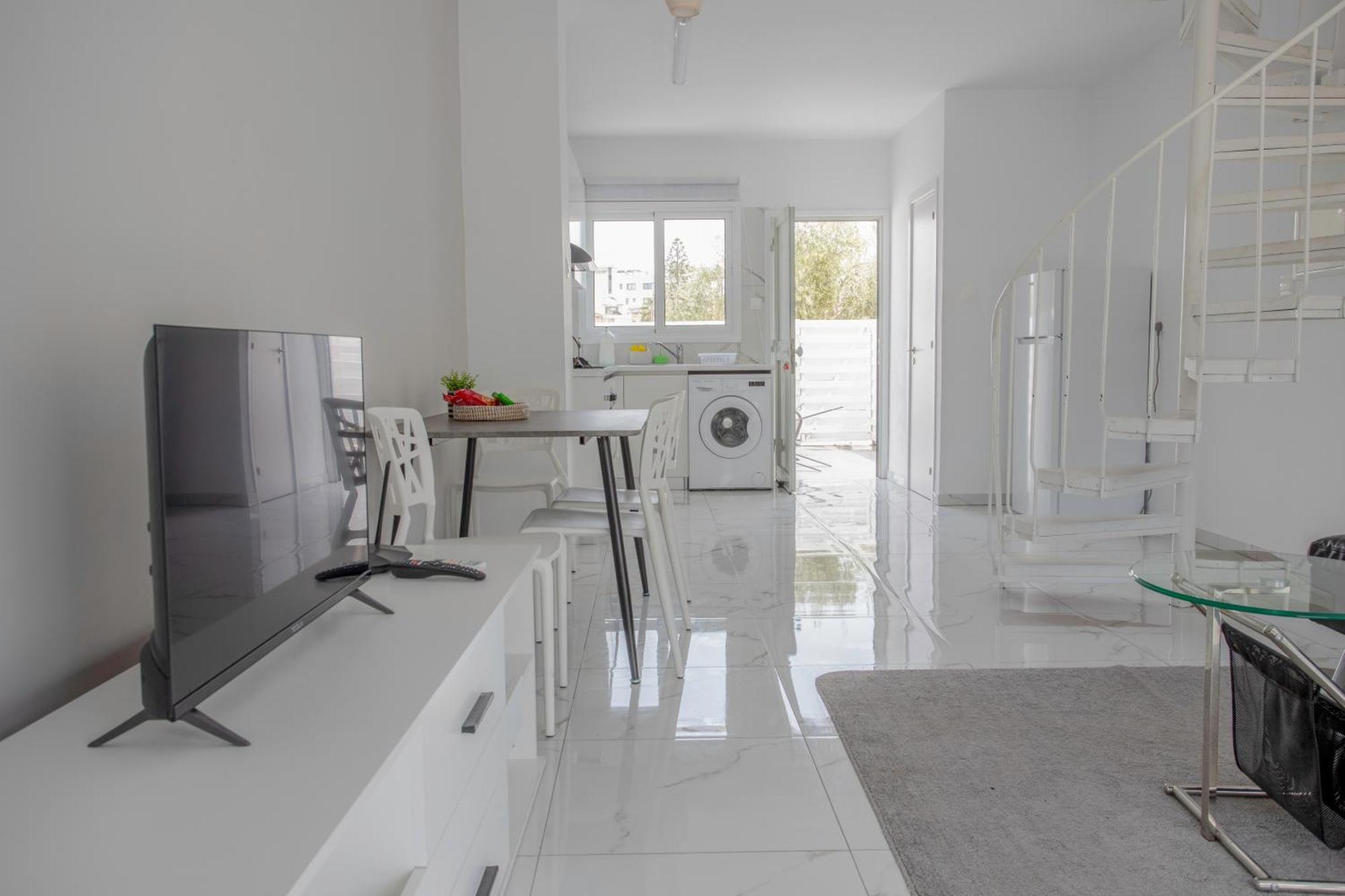 2bd Garden
