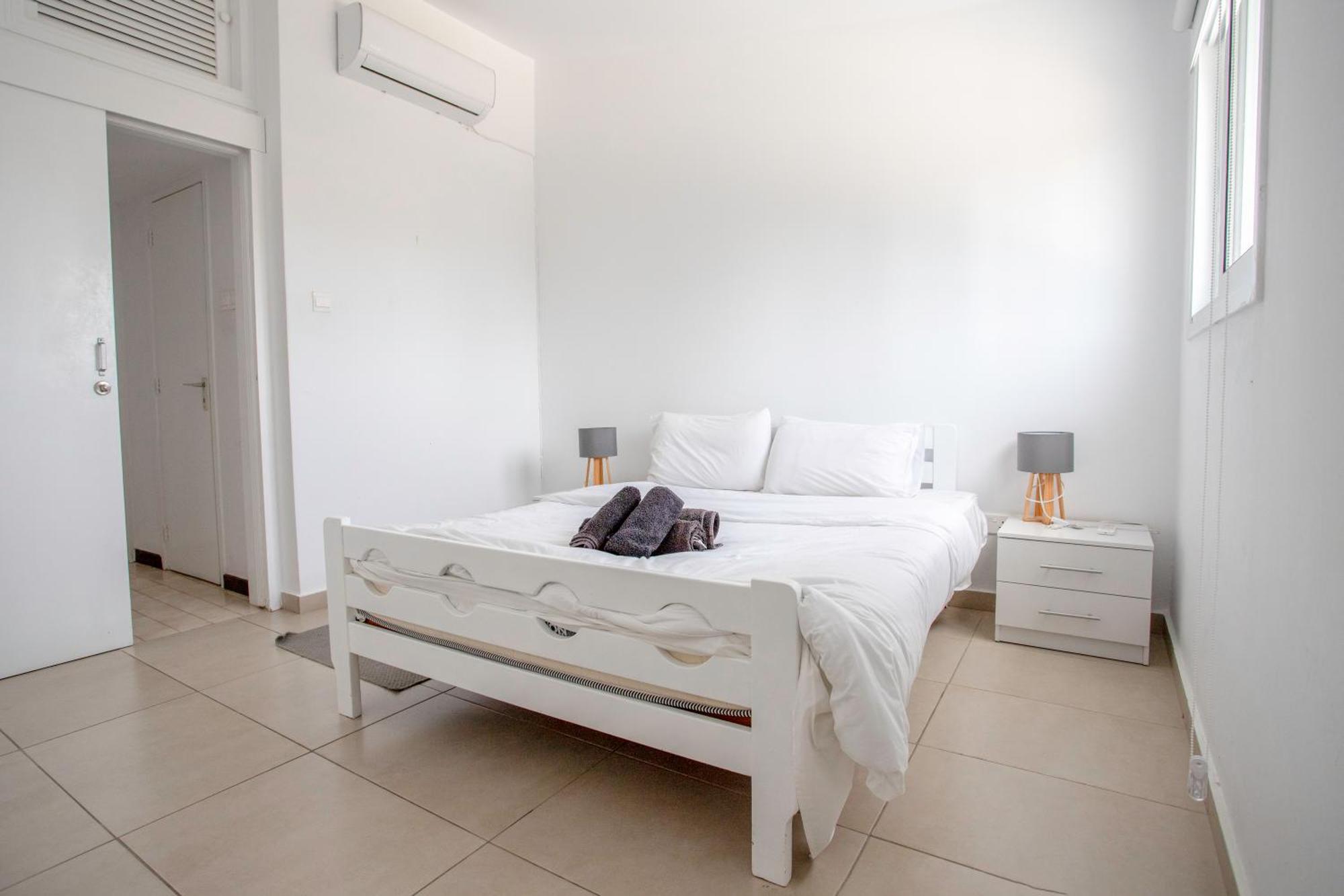 2bd Garden Ferienhaus *