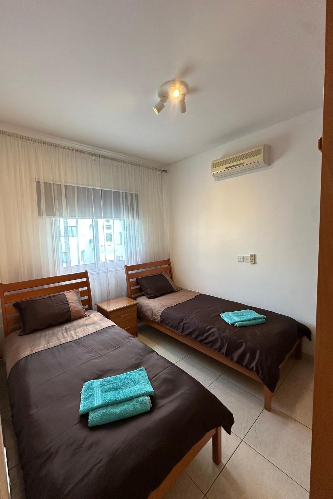 Three Bedroom Casa De Villa