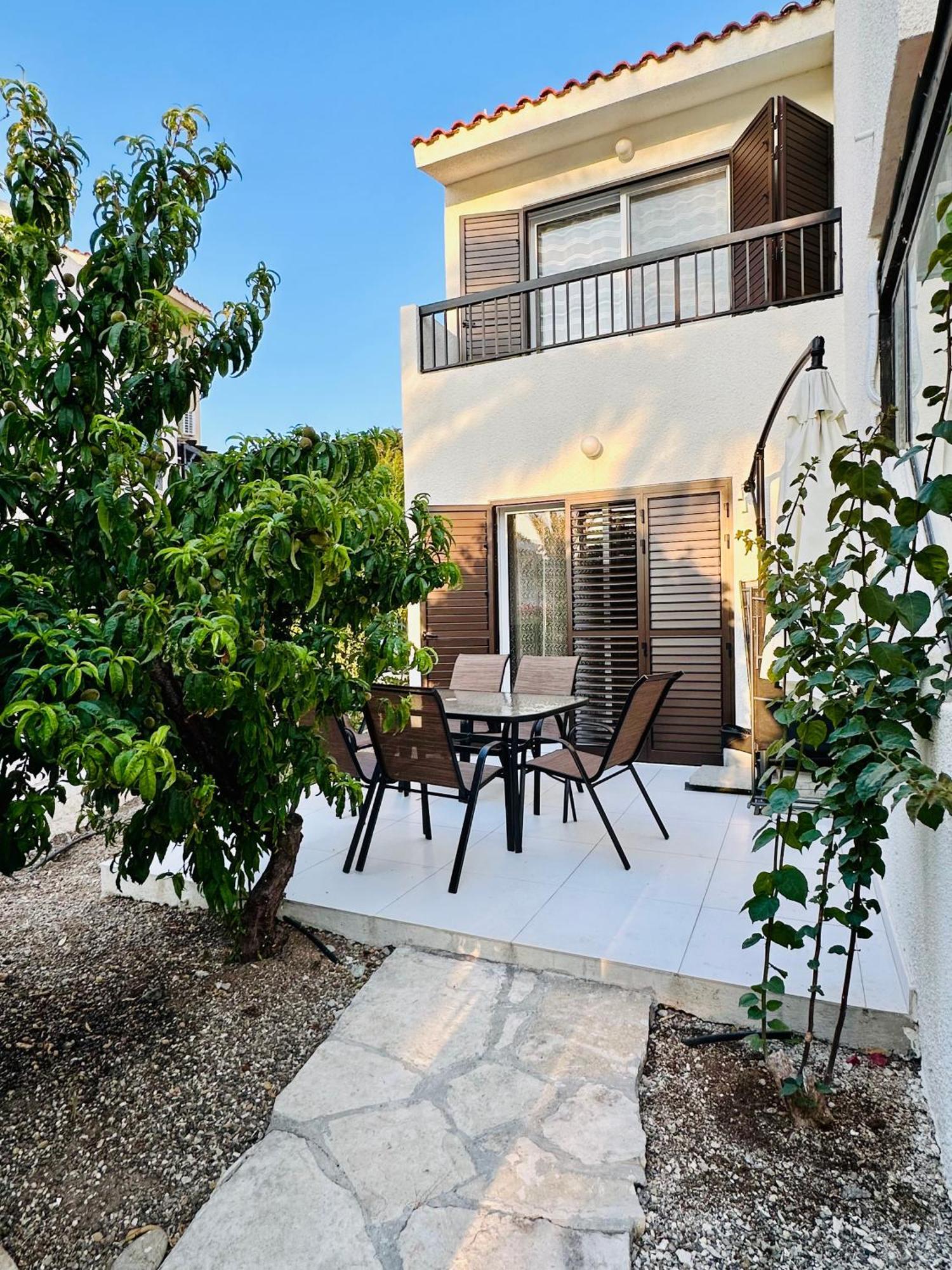 3 Bdr House Ambrosia Ferienhaus *