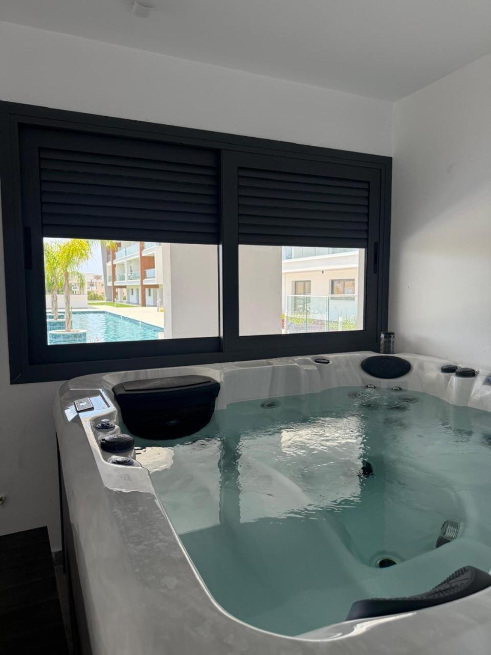 Apartment And Chill -luxury In Kato Paphos
