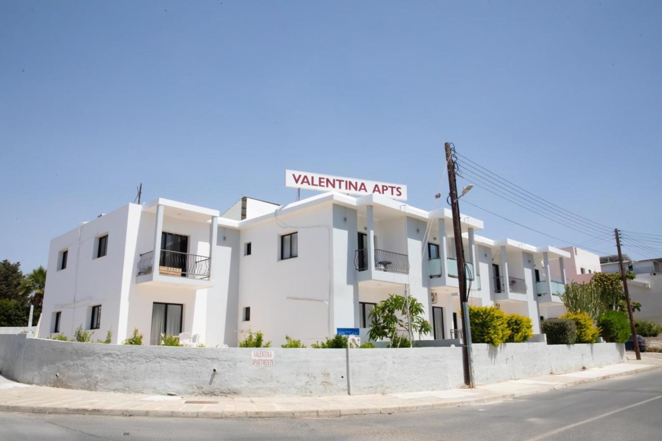 Valentina - * Paphos